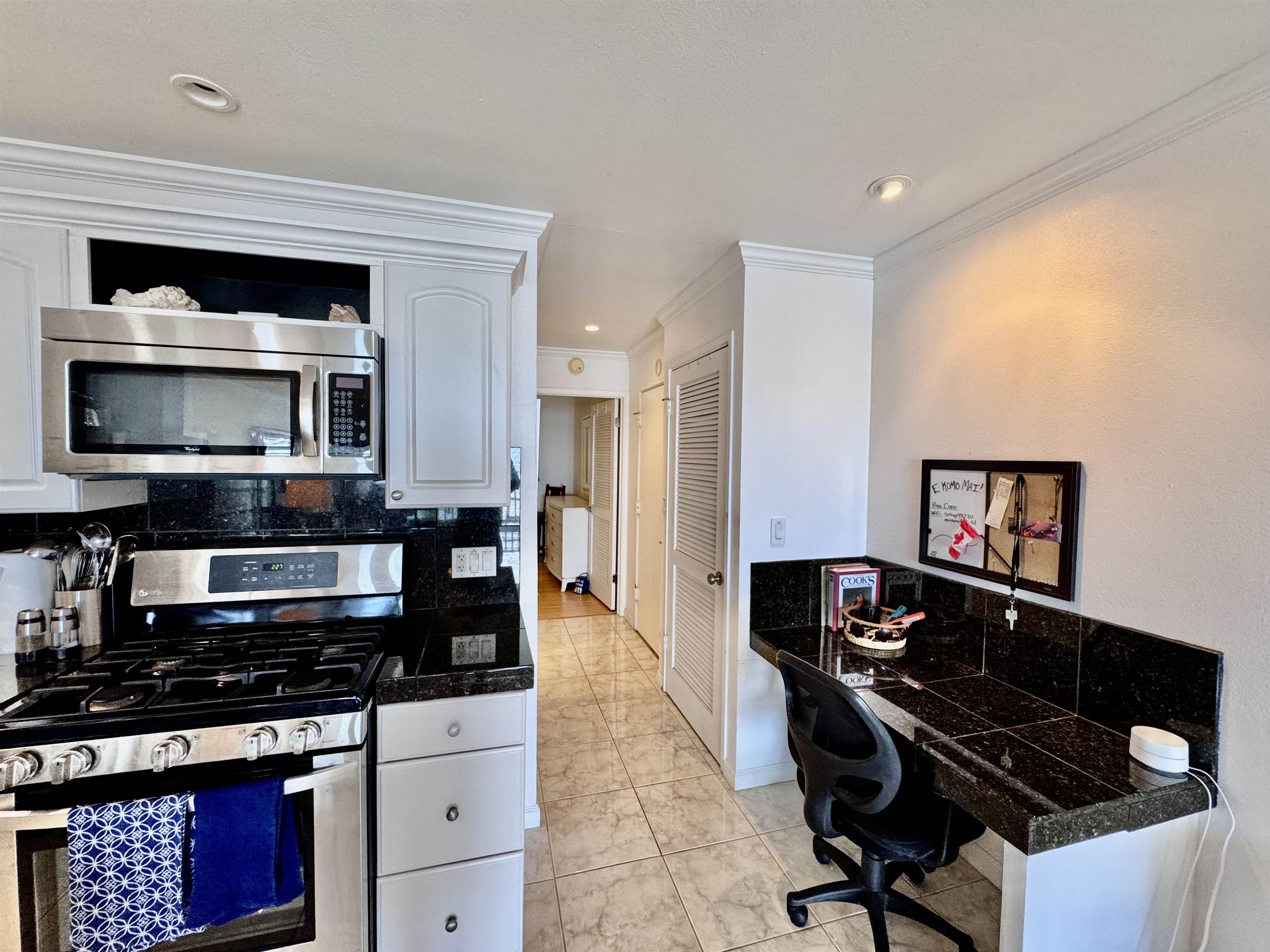 Wavecrest condo # A308, Kaunakakai, Hawaii - photo 8 of 26