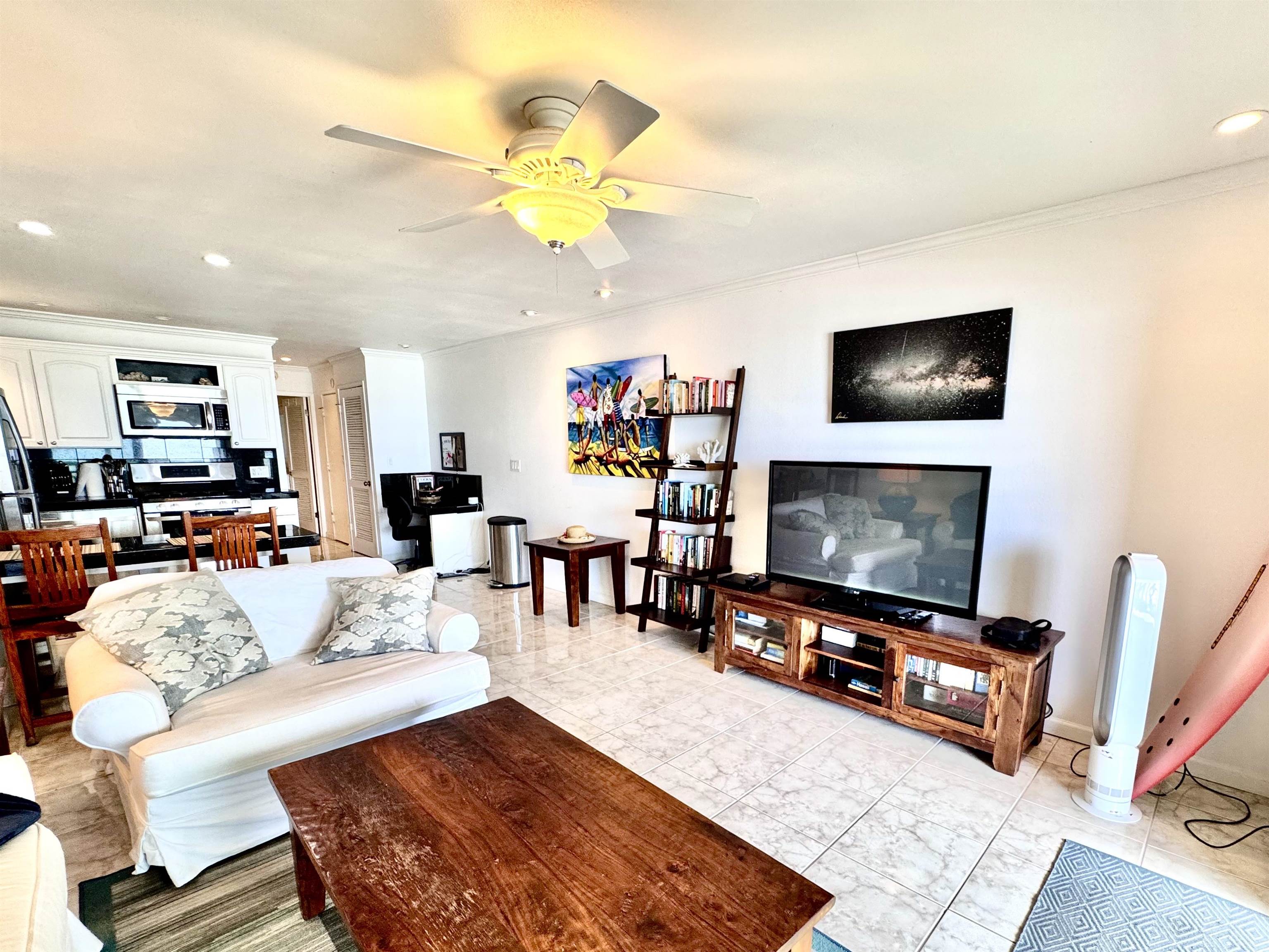 Wavecrest condo # A308, Kaunakakai, Hawaii - photo 10 of 26