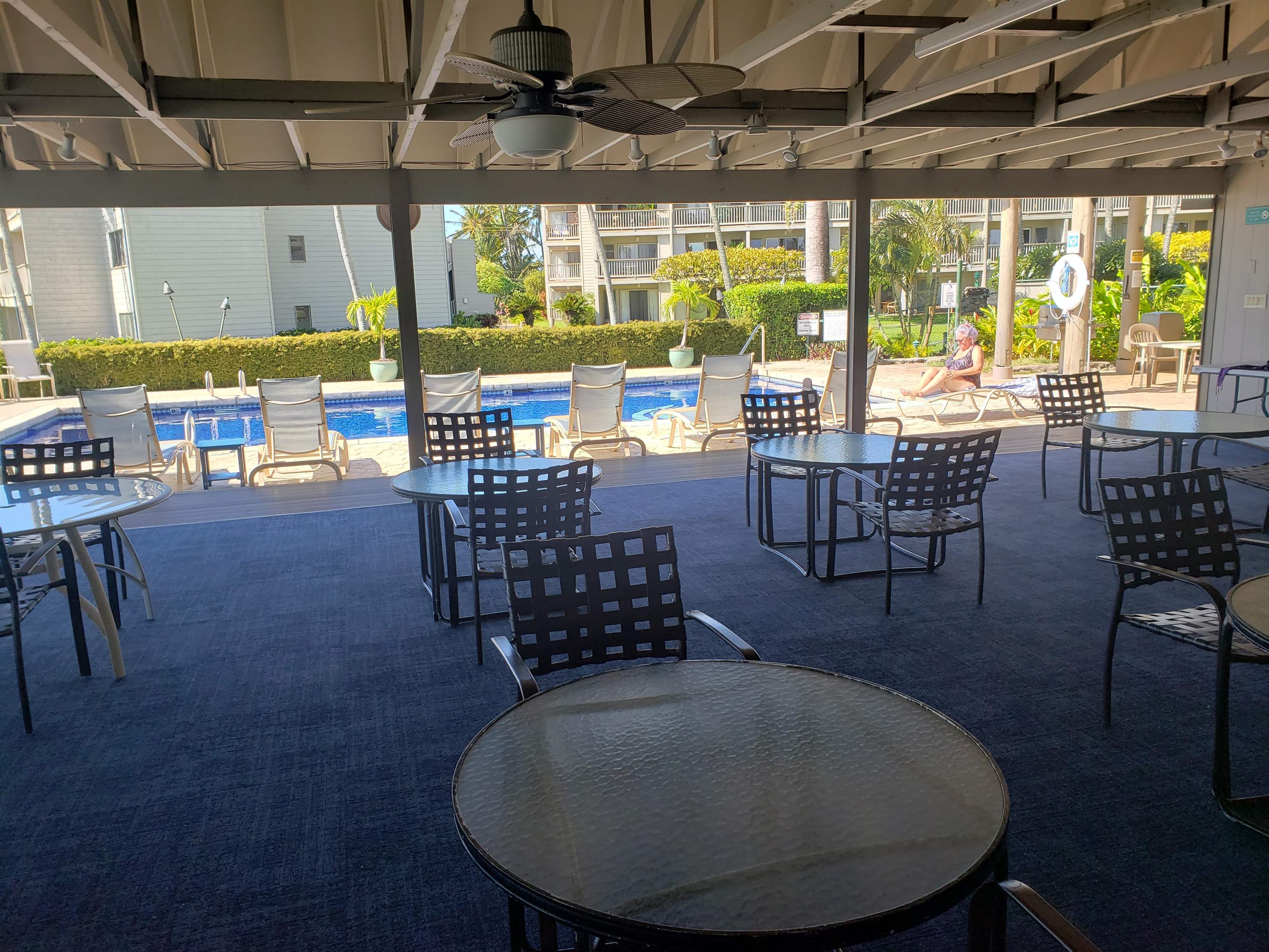 Wavecrest condo # B102, Kaunakakai, Hawaii - photo 6 of 17