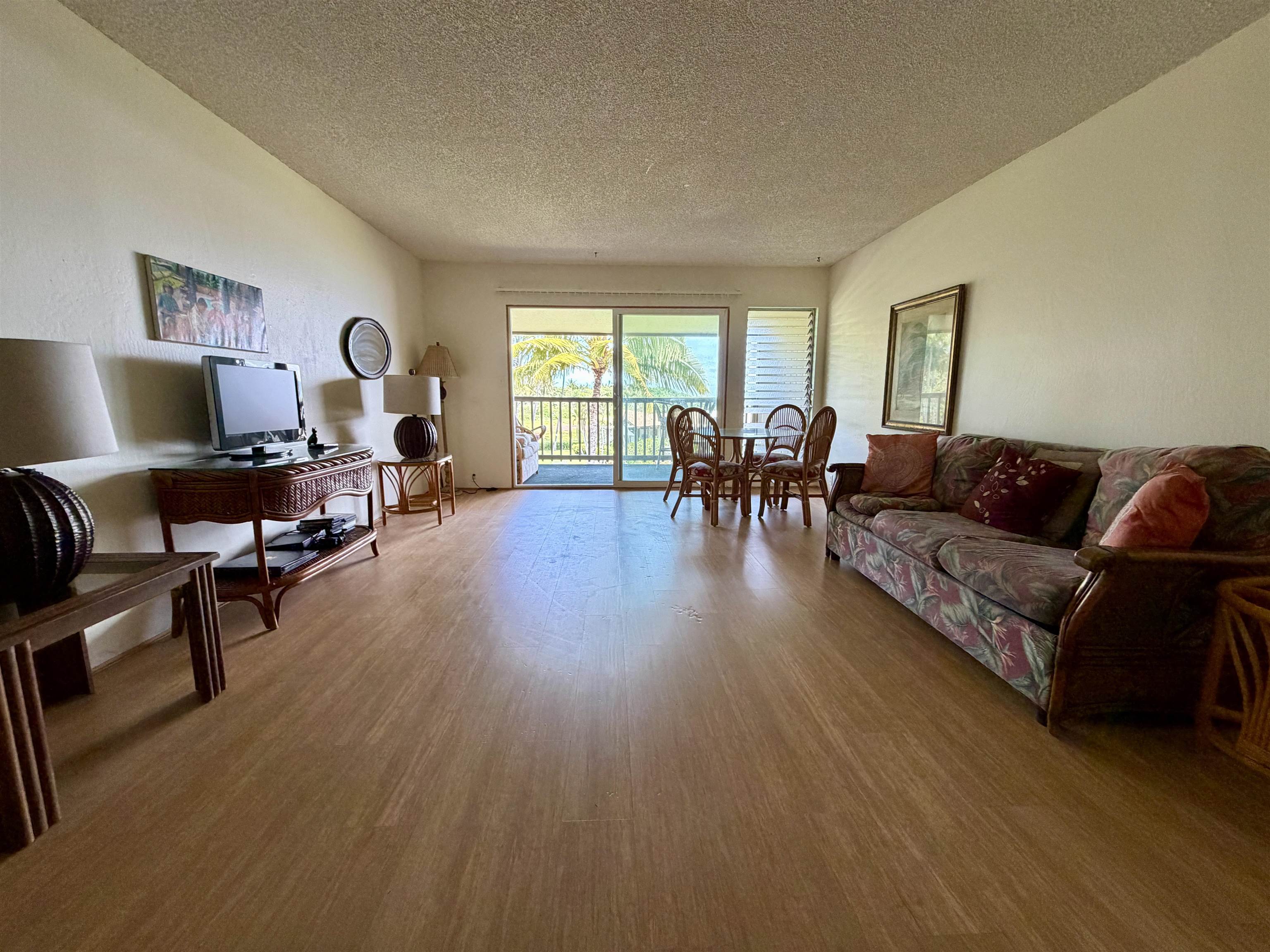 Wavecrest condo # B306, Kaunakakai, Hawaii - photo 5 of 33