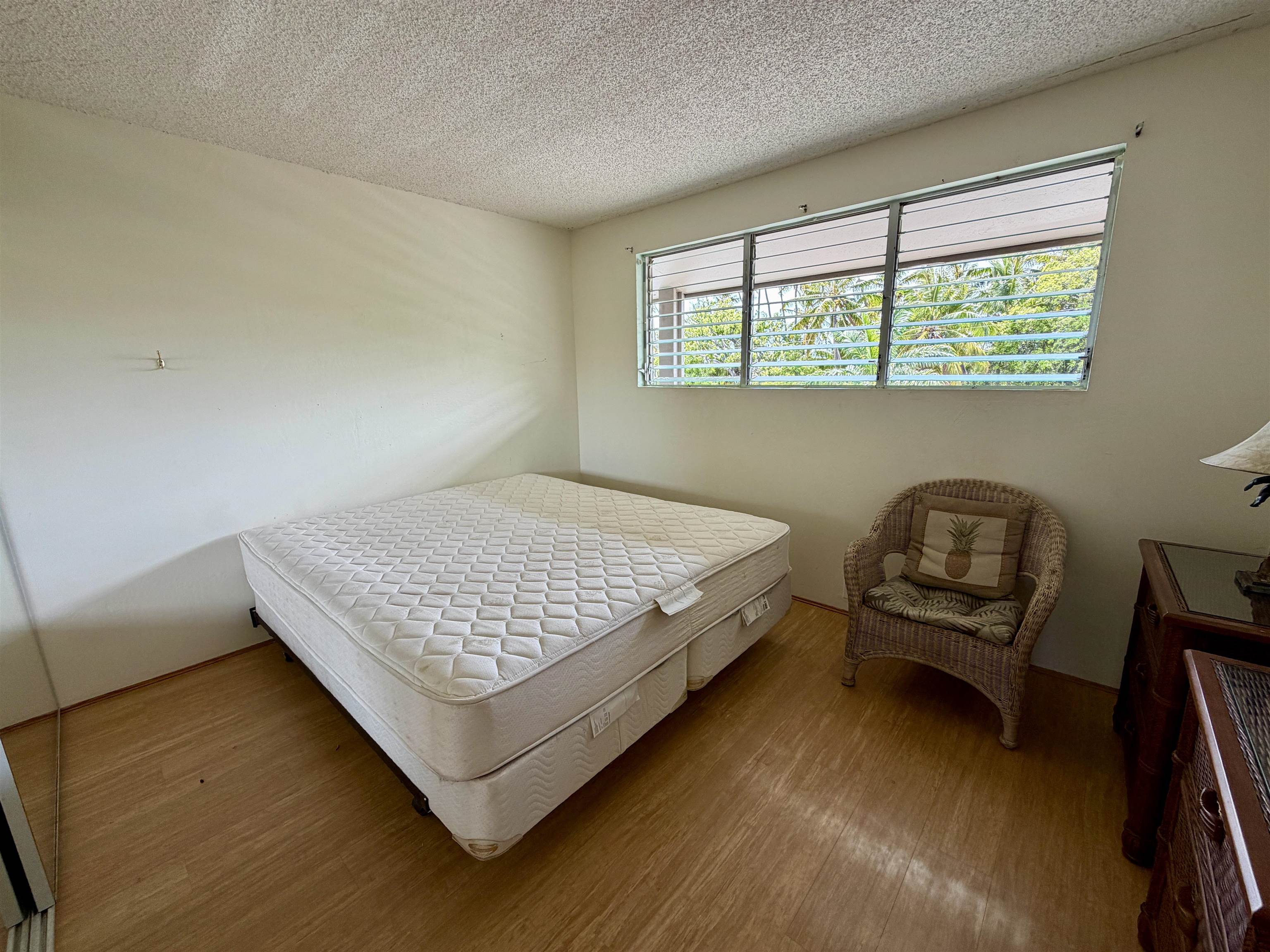 Wavecrest condo # B306, Kaunakakai, Hawaii - photo 8 of 33