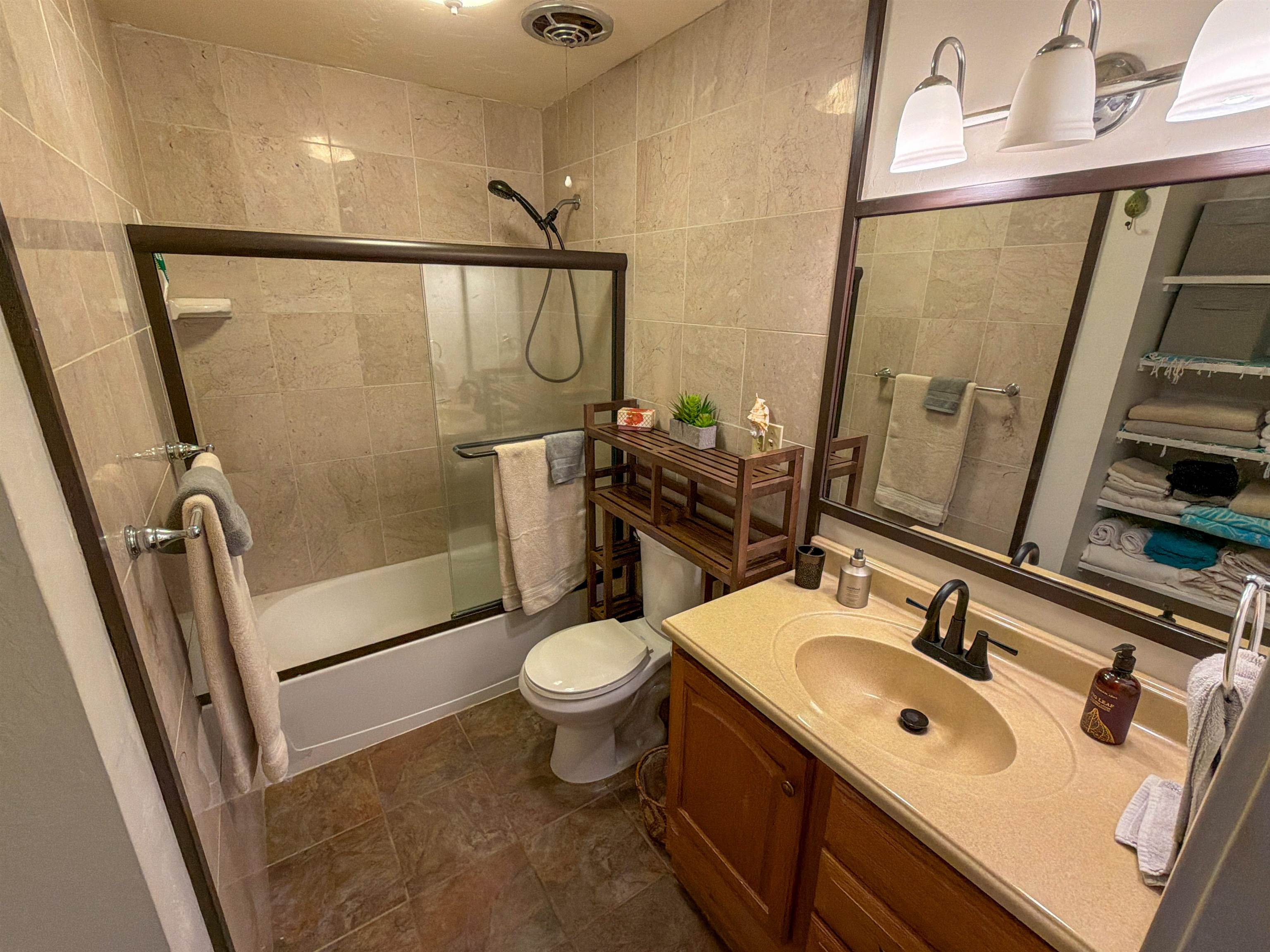 Wavecrest condo # A203, Kaunakakai, Hawaii - photo 8 of 16