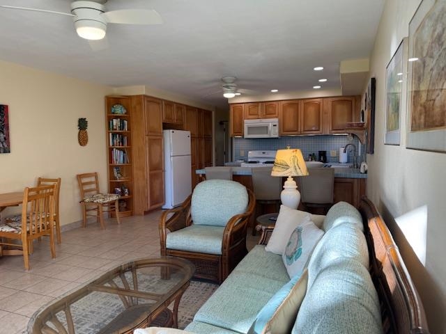 Wavecrest condo # B101, Kaunakakai, Hawaii - photo 9 of 13