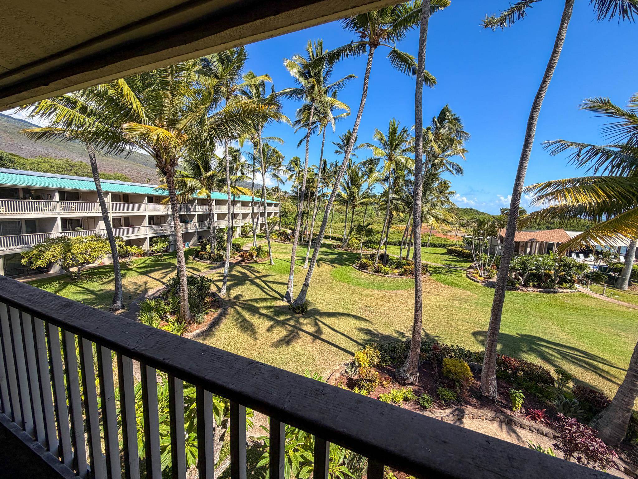 Wavecrest condo # B304, Kaunakakai, Hawaii - photo 8 of 15