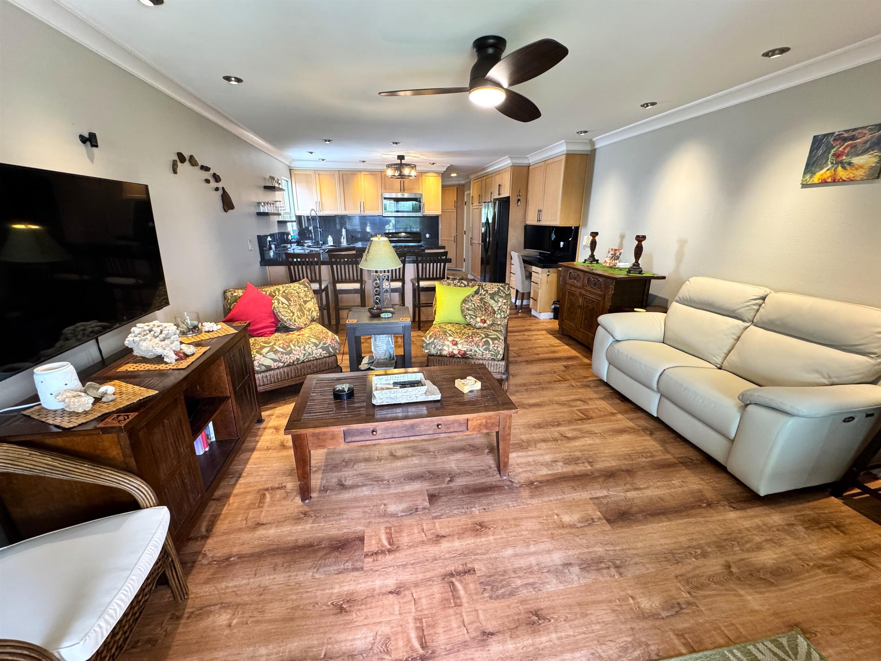 Wavecrest condo # B310, Kaunakakai, Hawaii - photo 2 of 34