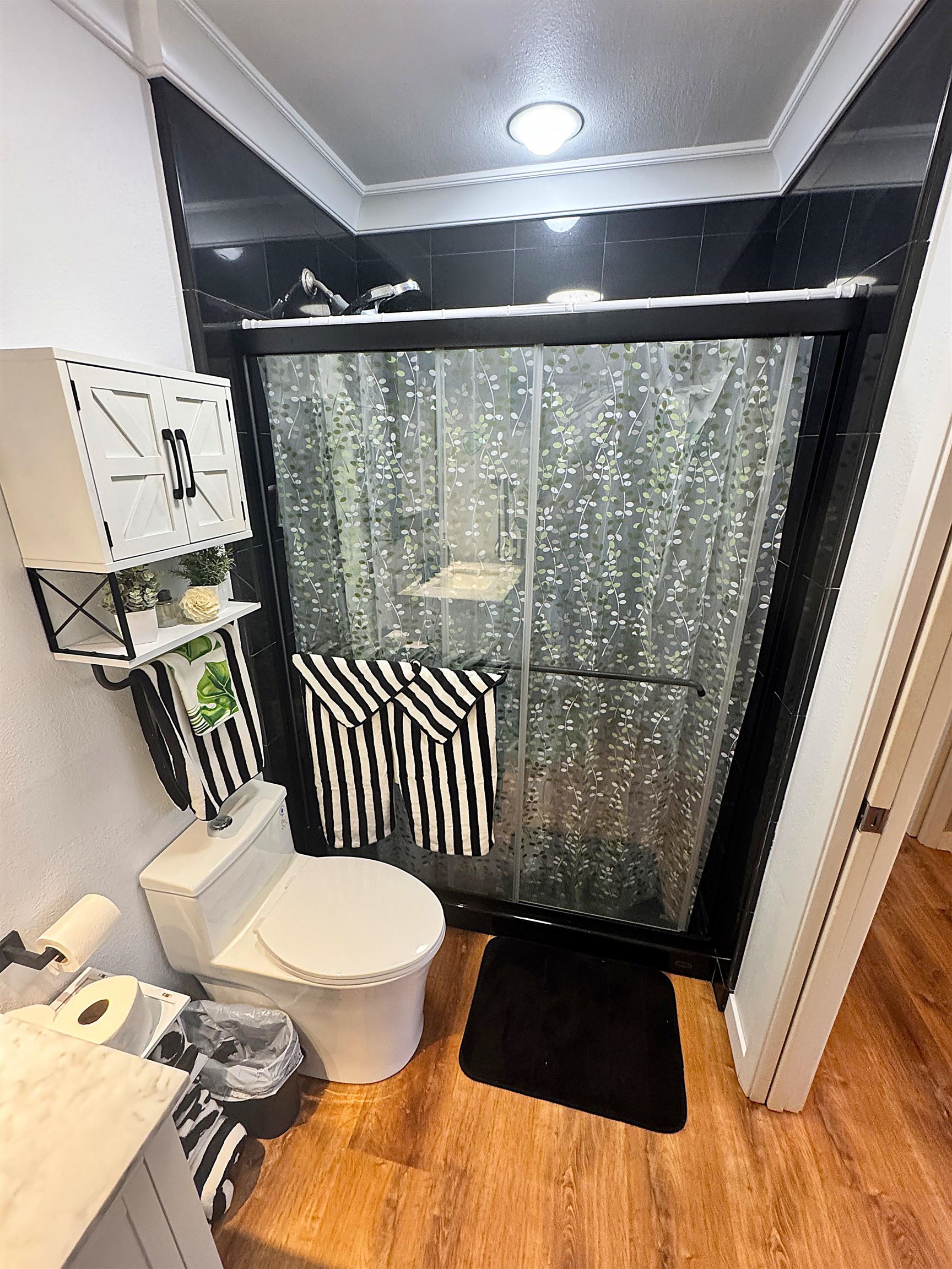Wavecrest condo # B310, Kaunakakai, Hawaii - photo 19 of 34