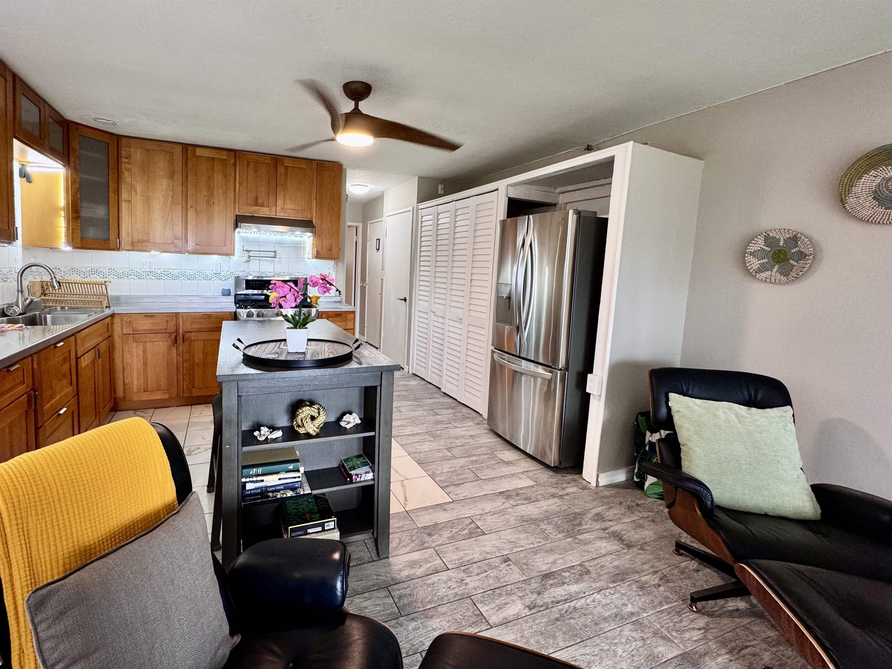 Wavecrest condo # C104, Kaunakakai, Hawaii - photo 12 of 31