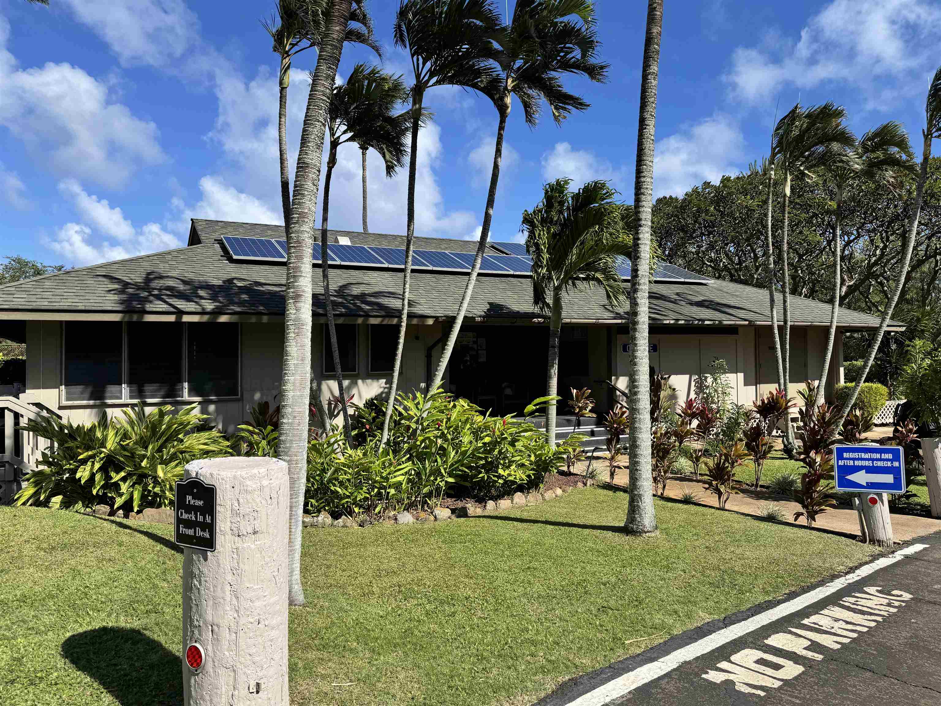 Wavecrest condo # C104, Kaunakakai, Hawaii - photo 27 of 31