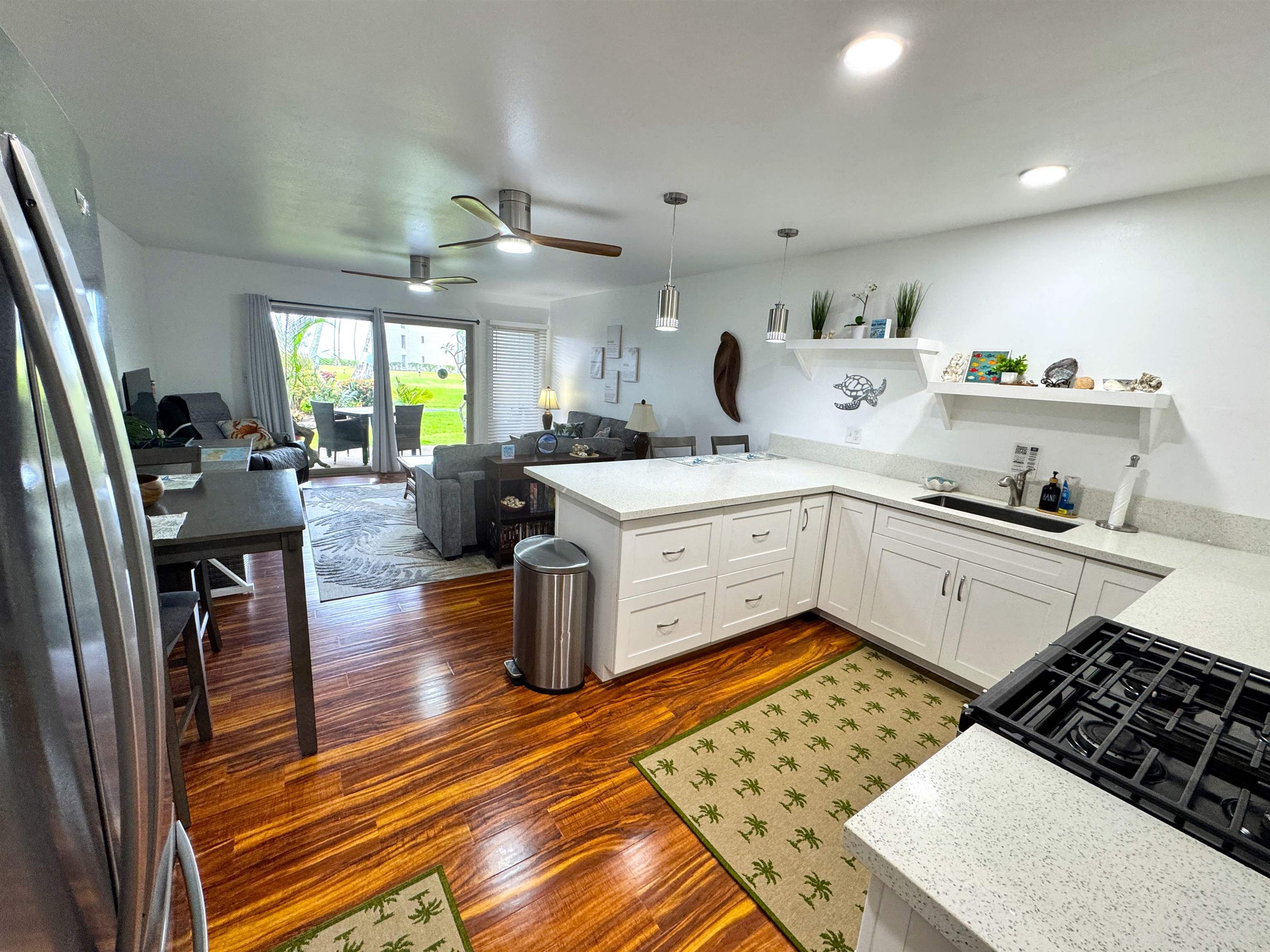 Wavecrest condo # C110, Kaunakakai, Hawaii - photo 5 of 22
