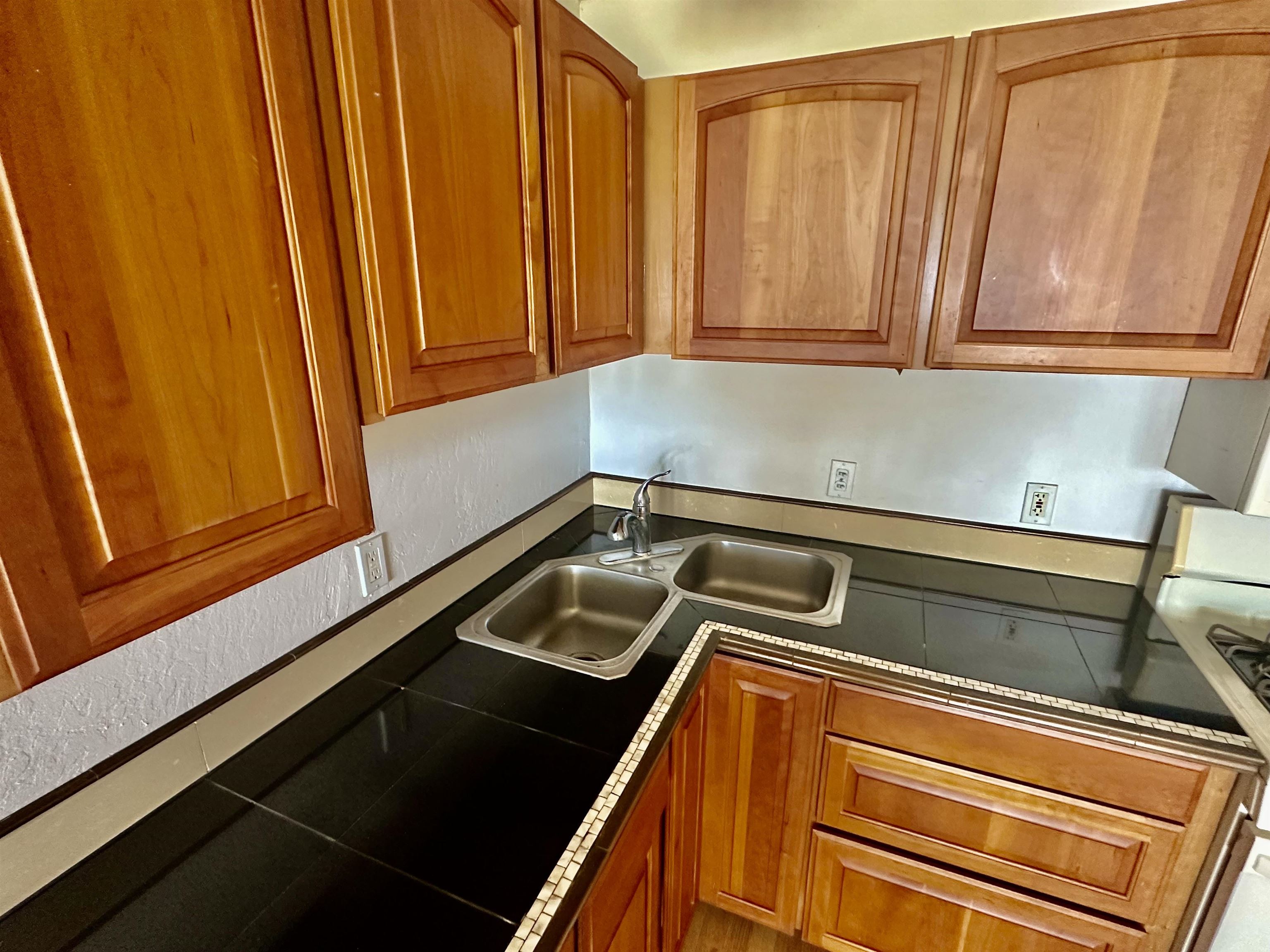 Wavecrest condo # C304, Kaunakakai, Hawaii - photo 9 of 37