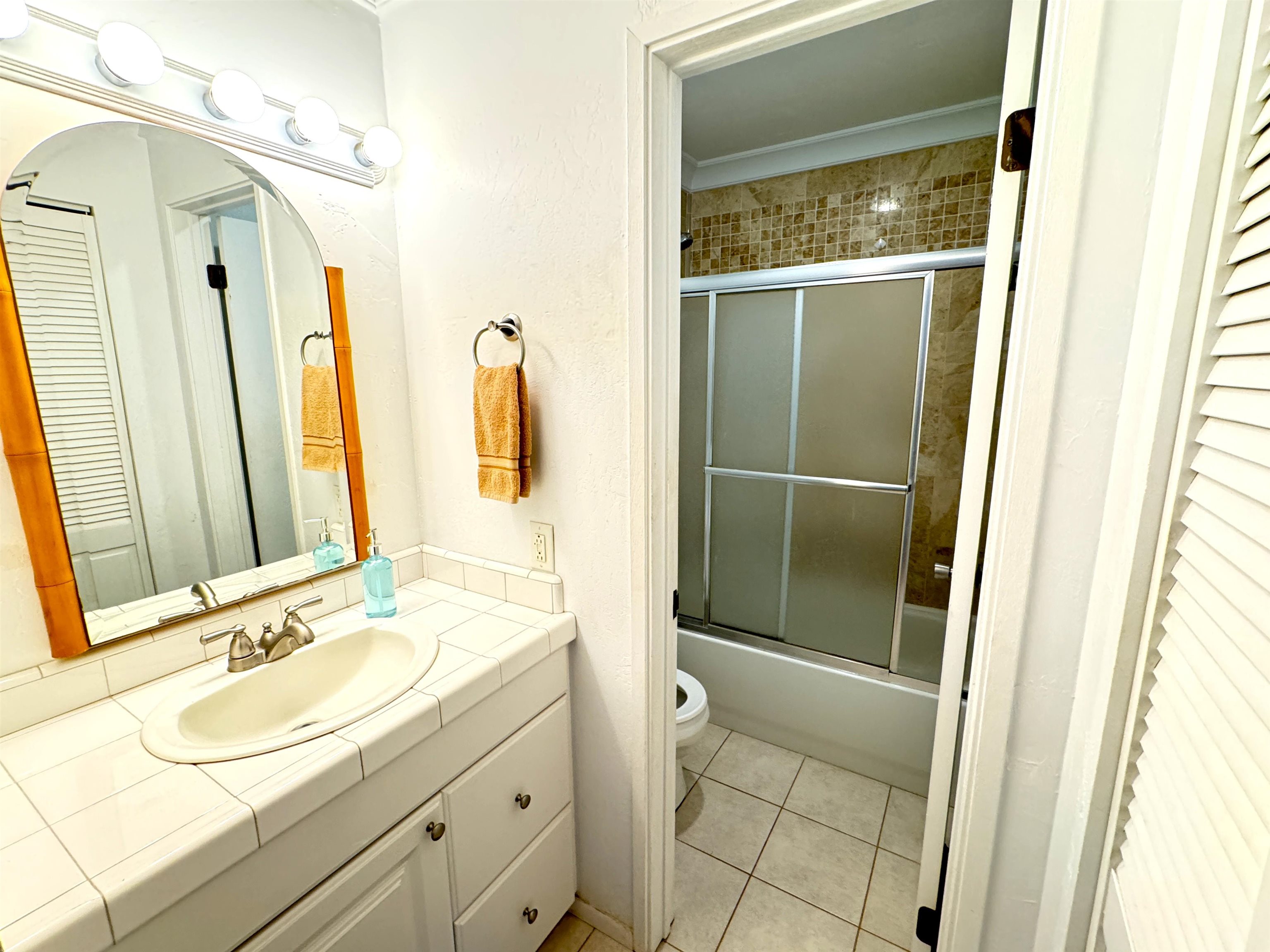 Wavecrest condo # C-312, Kaunakakai, Hawaii - photo 11 of 29