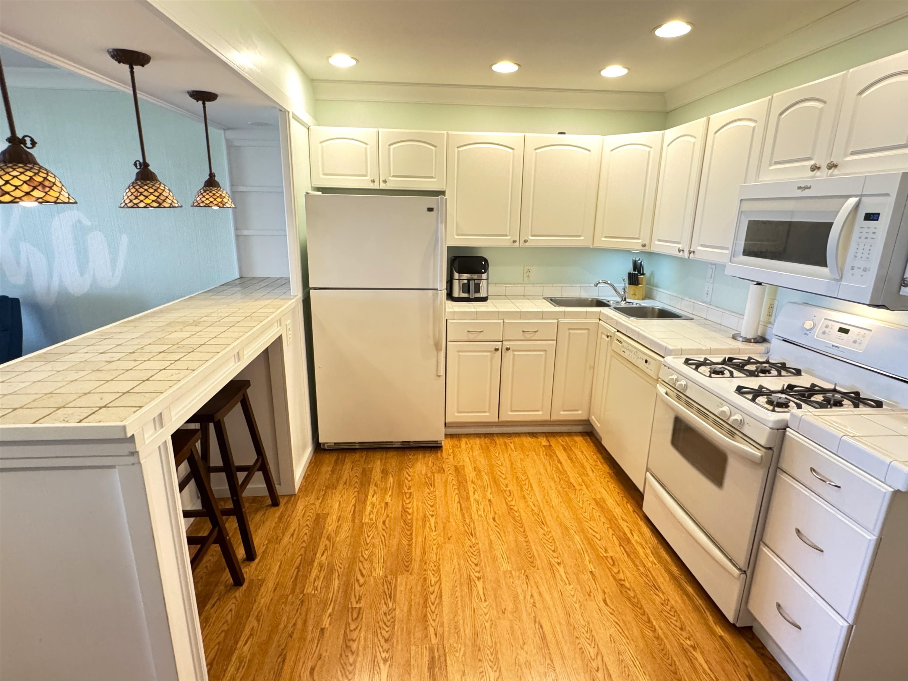 Wavecrest condo # C-312, Kaunakakai, Hawaii - photo 6 of 29