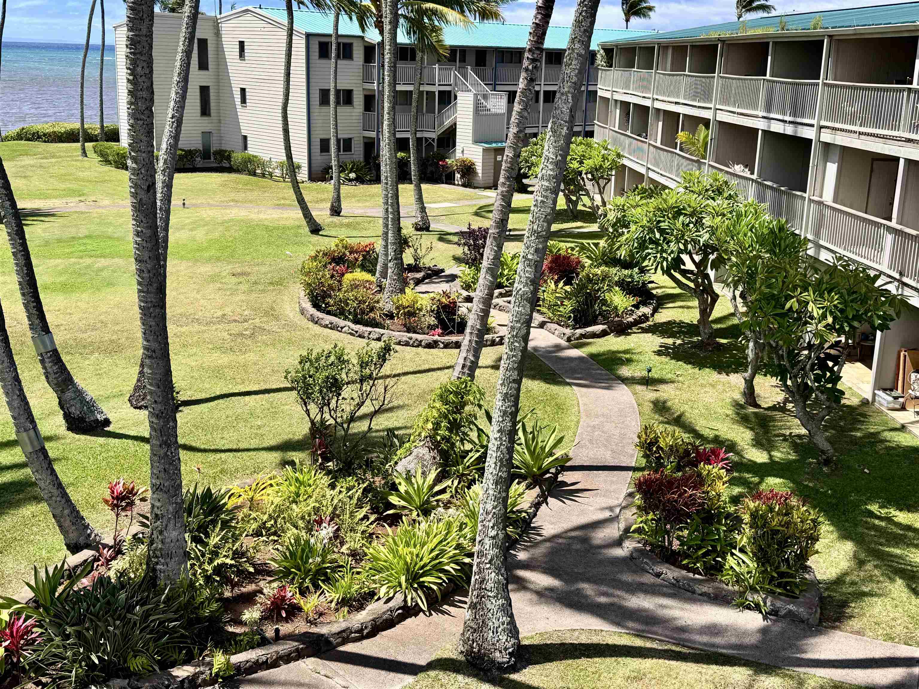 Wavecrest condo # C313, Kaunakakai, Hawaii - photo 22 of 26
