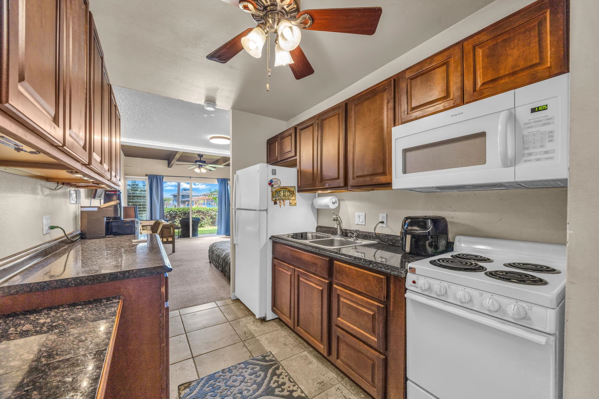 Kihei Bay Surf condo # 103, Kihei, Hawaii - photo 5 of 41