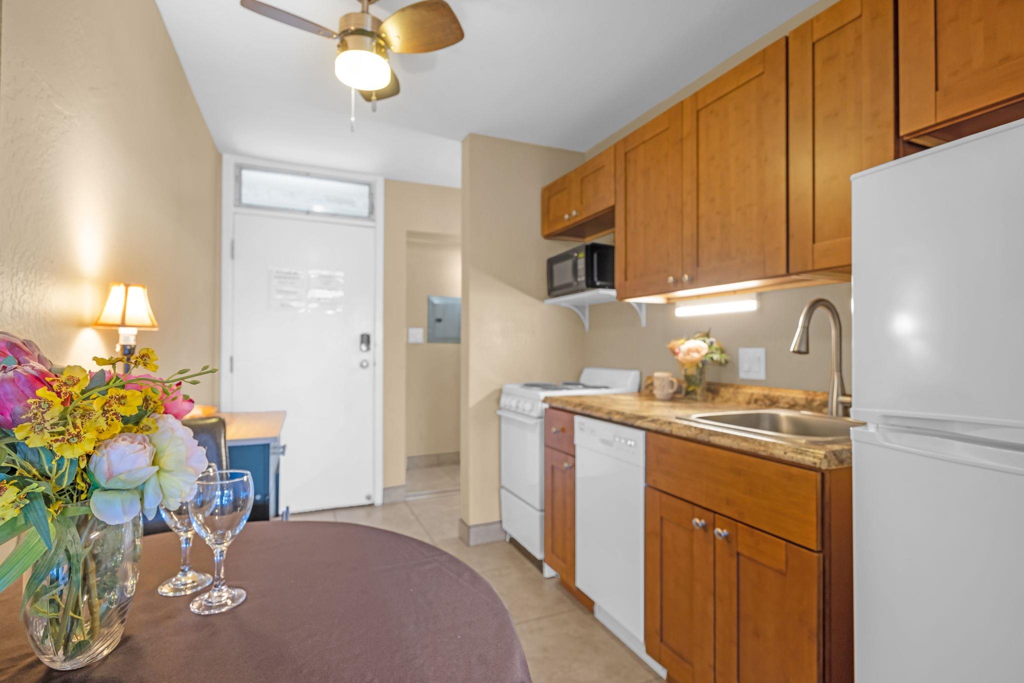 Kihei Bay Surf condo # 106, Kihei, Hawaii - photo 10 of 28