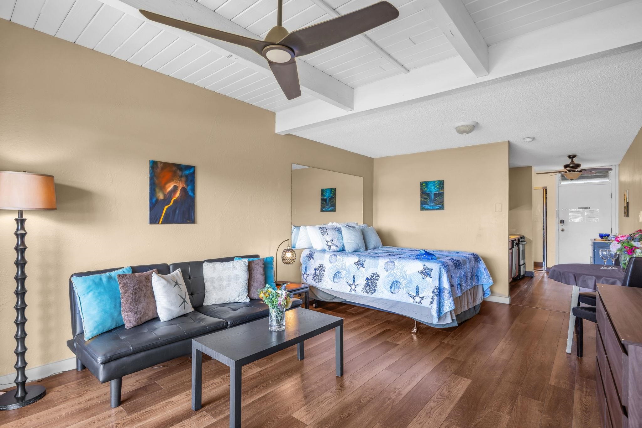 Kihei Bay Surf condo # 107, Kihei, Hawaii - photo 7 of 29