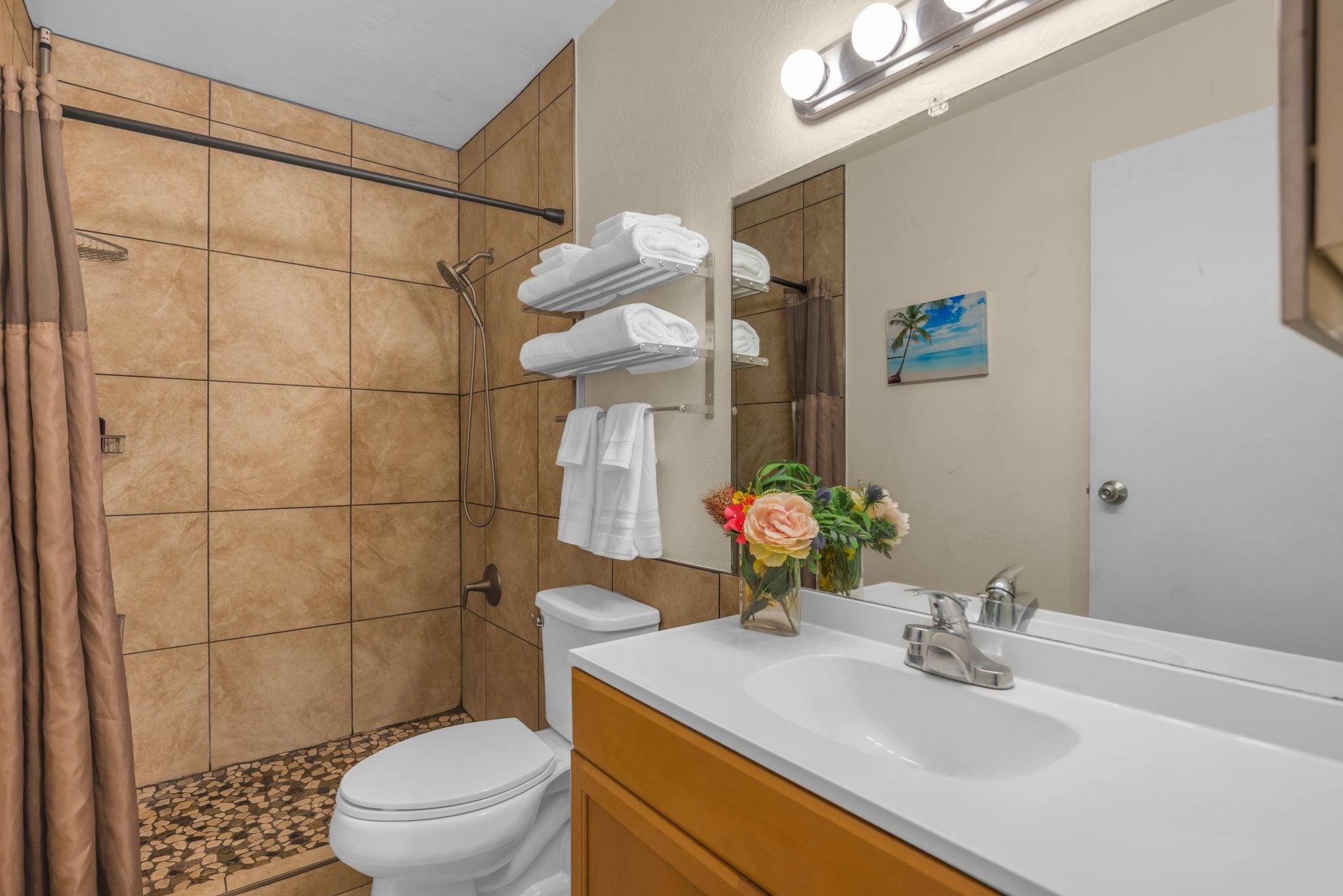 Kihei Bay Surf condo # 107, Kihei, Hawaii - photo 10 of 29