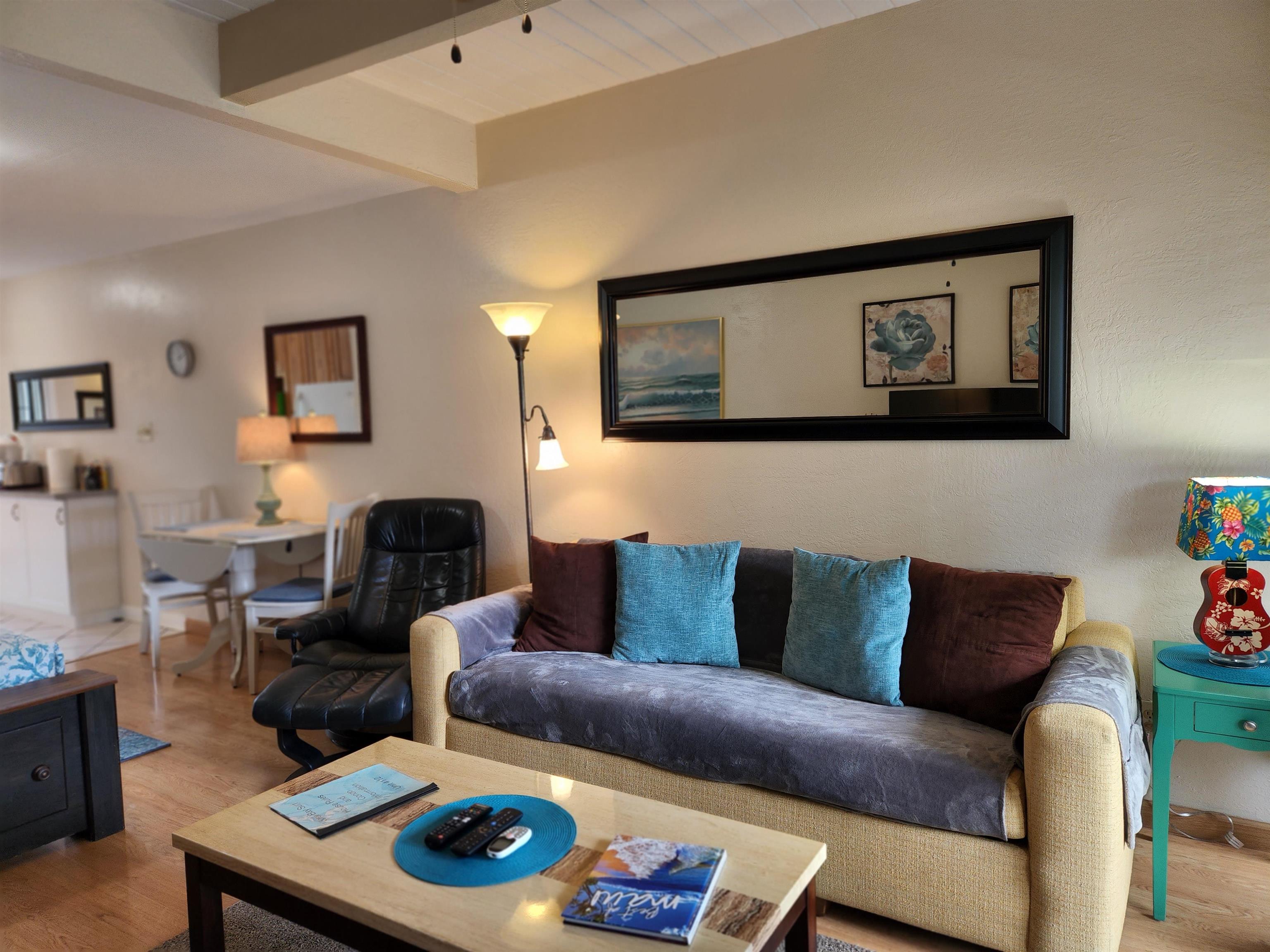 Kihei Bay Surf condo # 112, Kihei, Hawaii - photo 5 of 8