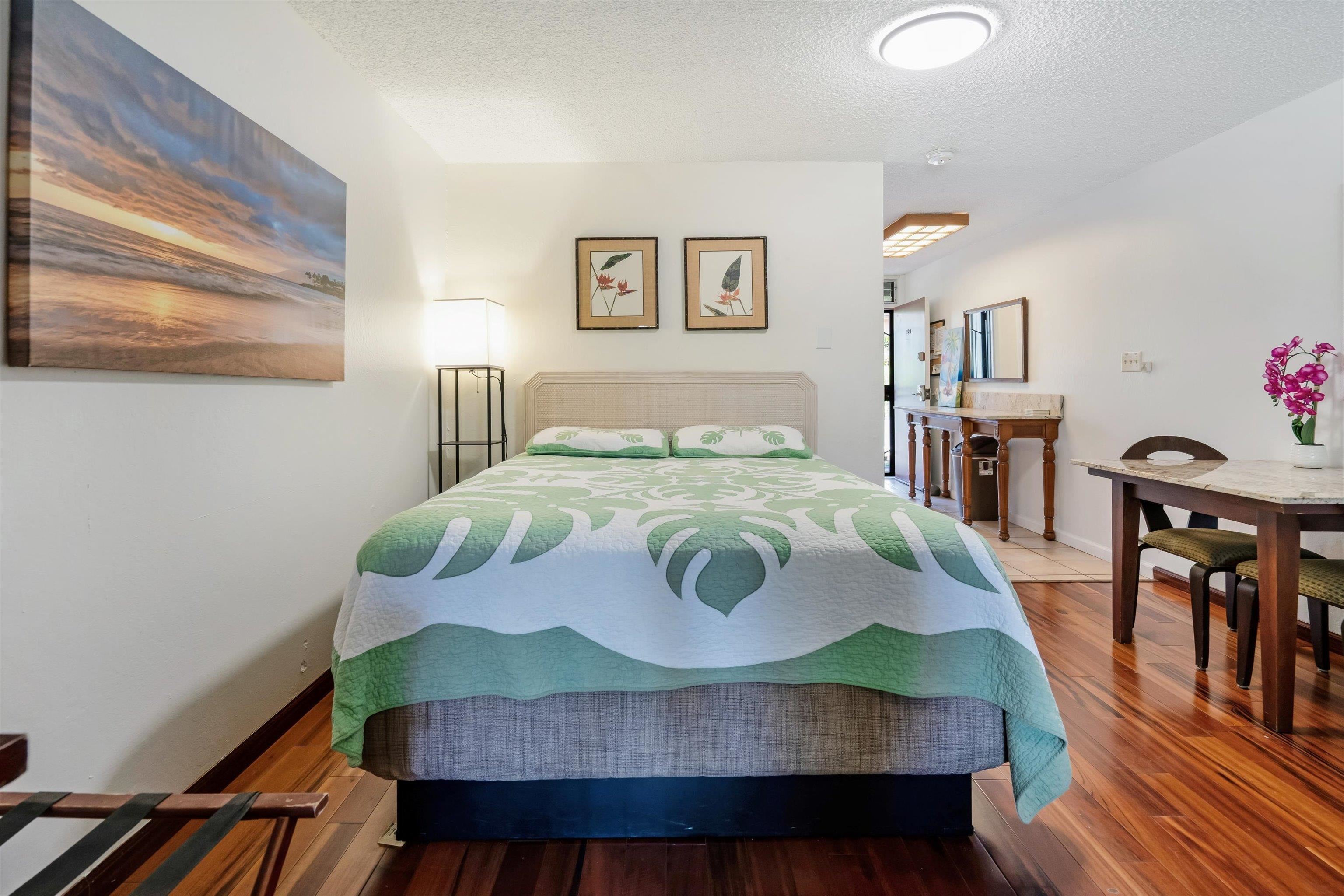 Kihei Bay Surf condo # B-120, Kihei, Hawaii - photo 7 of 24