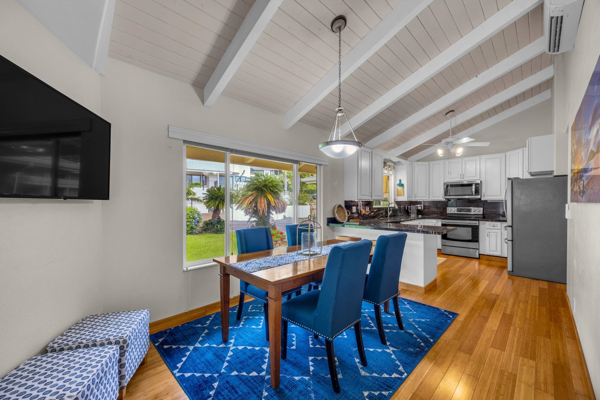 715  Uluhea Way Wailuku Heights, Wailuku home - photo 13 of 50