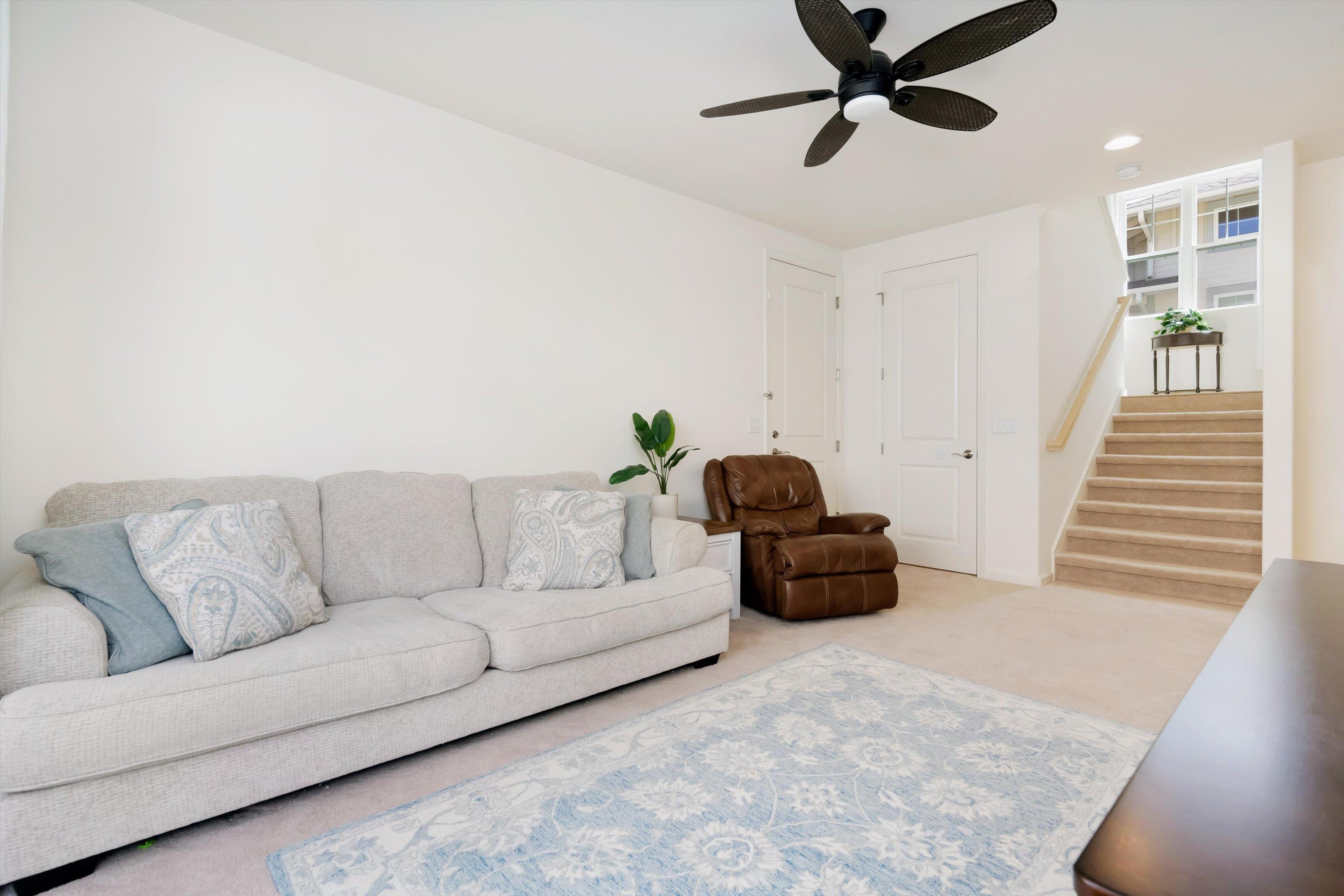 72  Kupaloke St , Wailuku home - photo 27 of 49