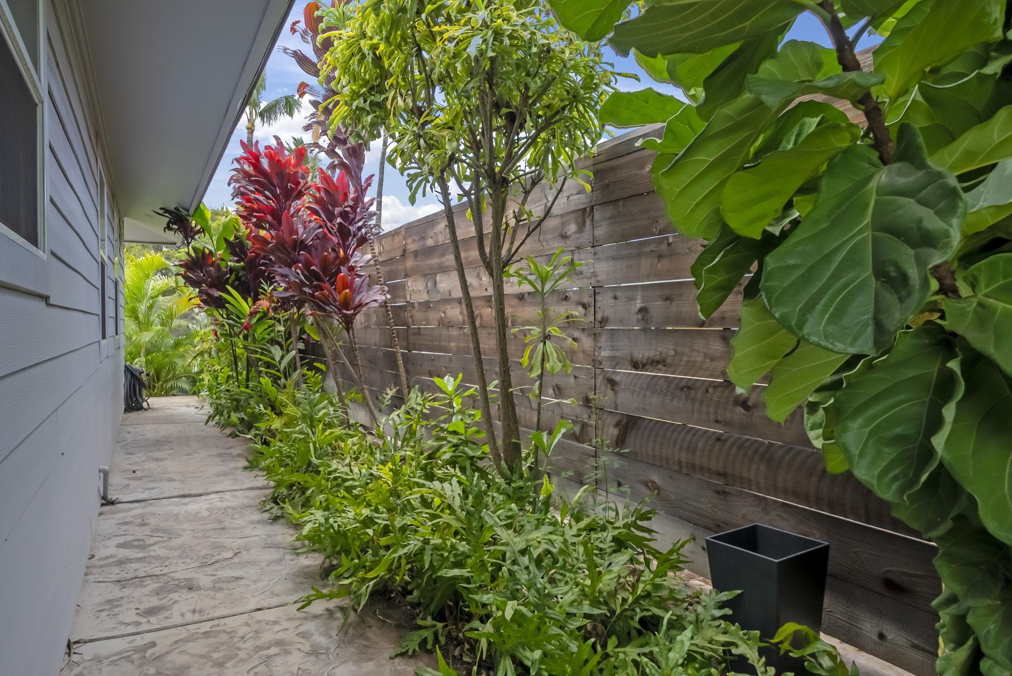 72  Kupuna St , Kihei home - photo 32 of 47