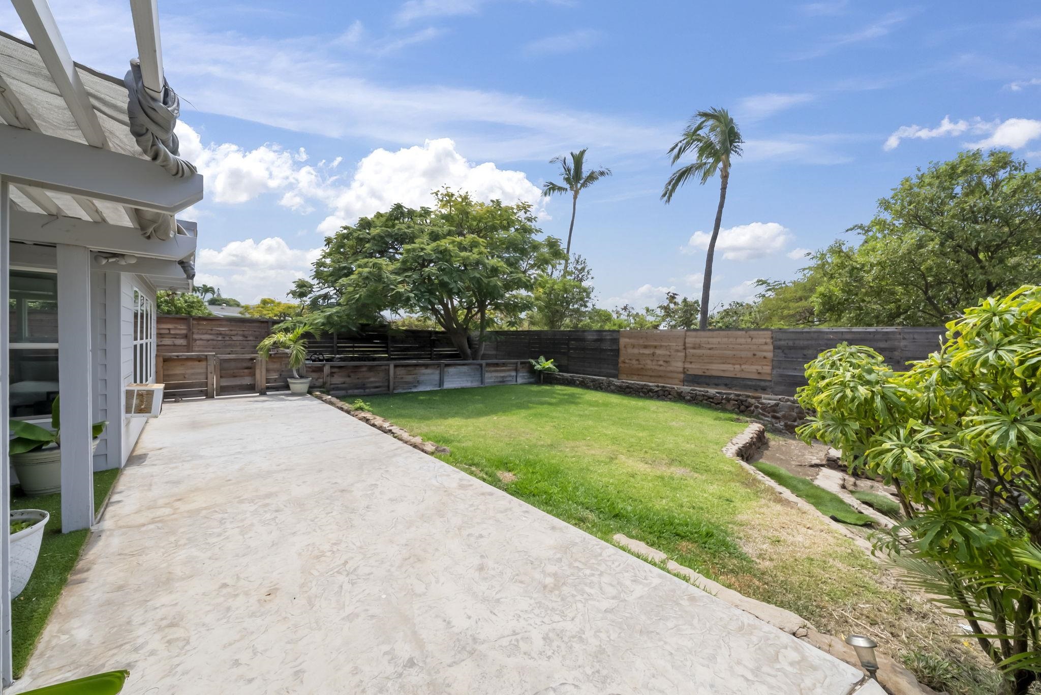72  Kupuna St , Kihei home - photo 35 of 47