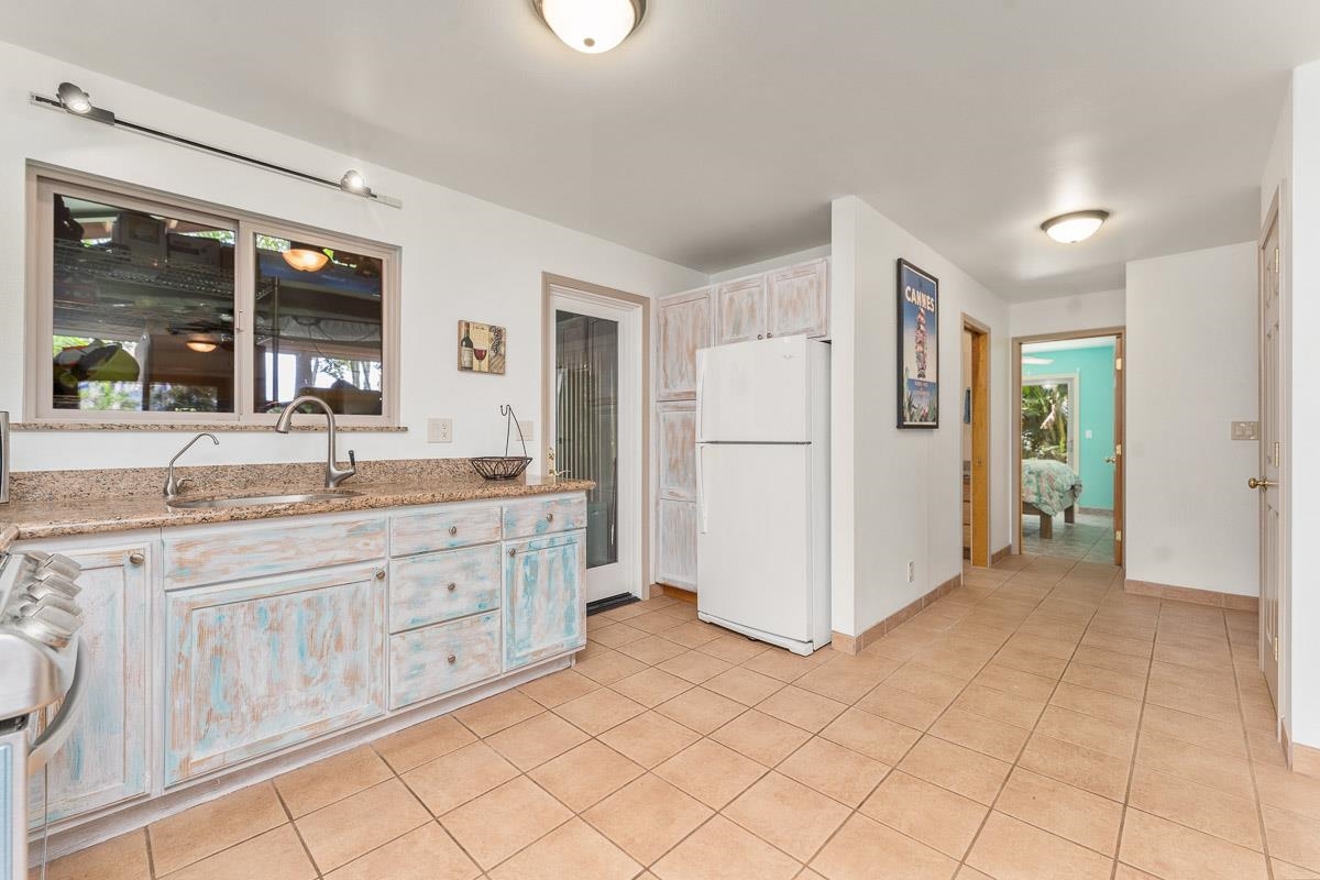 720  Hana Hwy Kuau, Spreckelsville/Paia/Kuau home - photo 30 of 46