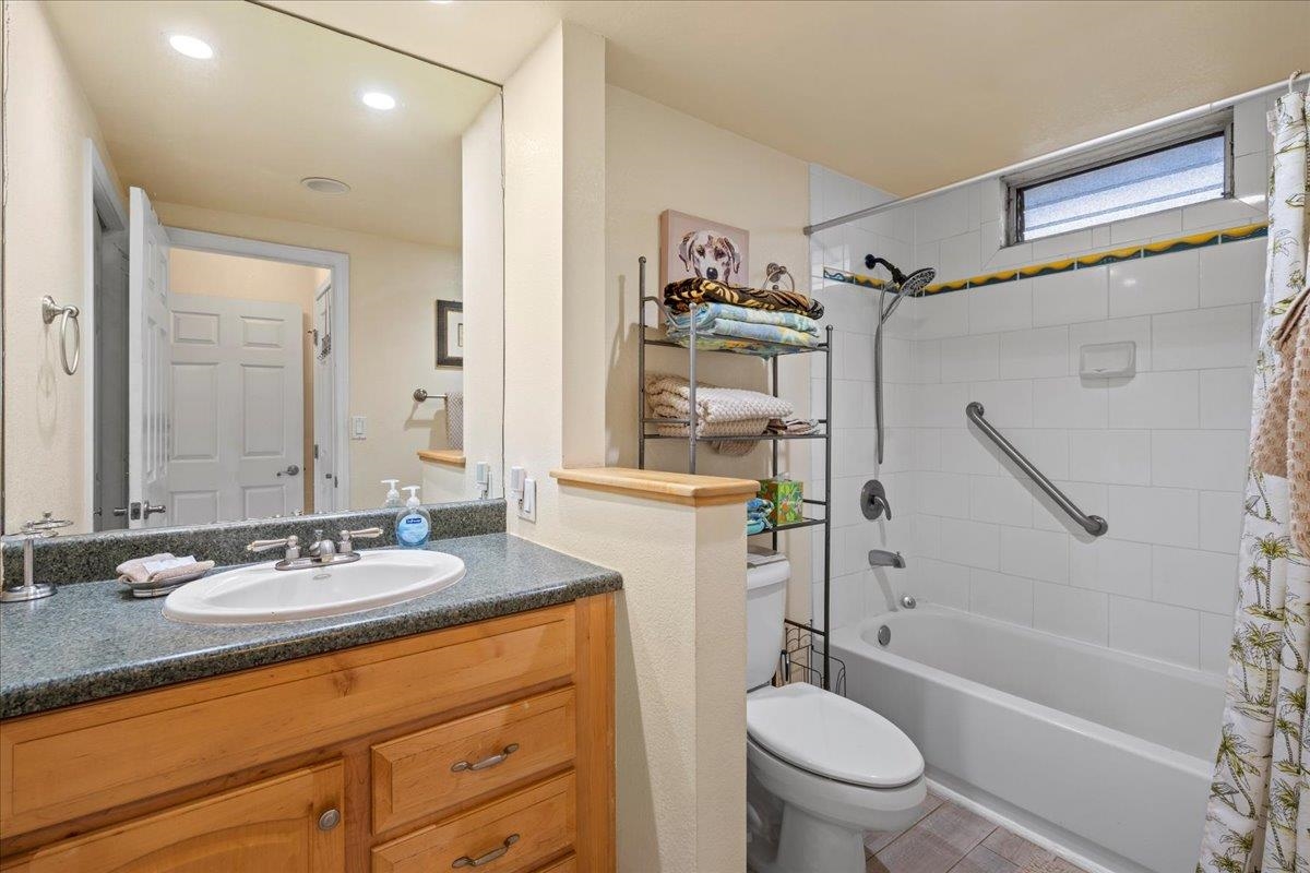 Nani Kai Hale condo # 204, Kihei, Hawaii - photo 29 of 30