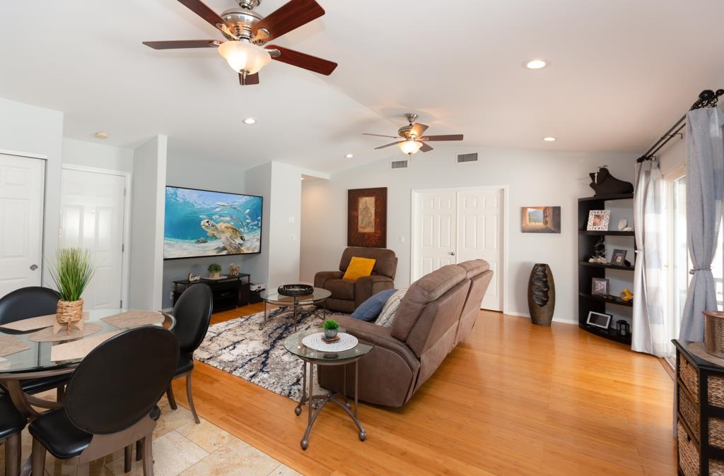 73  Noolu St Piilani Villages Ii, Kihei home - photo 11 of 30