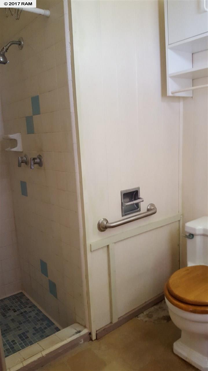 730  Molokai Akau St Eleventh Increment, Kahului home - photo 14 of 18