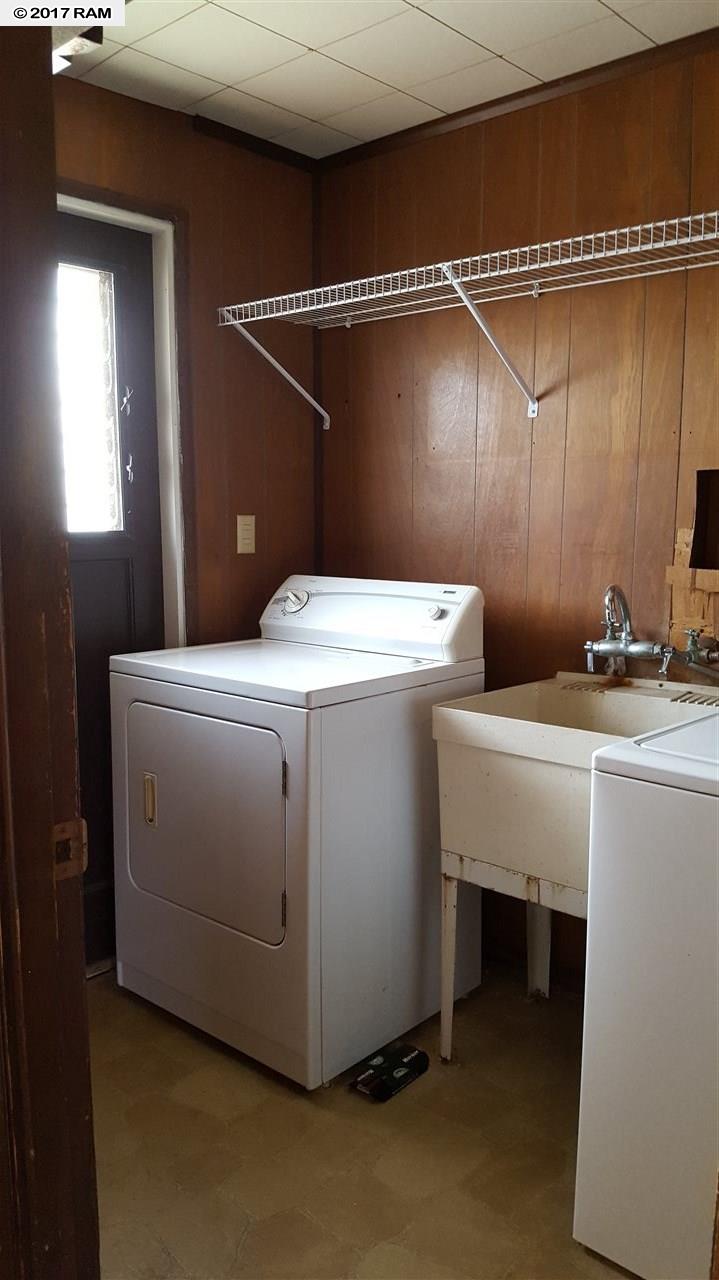 730  Molokai Akau St Eleventh Increment, Kahului home - photo 10 of 18