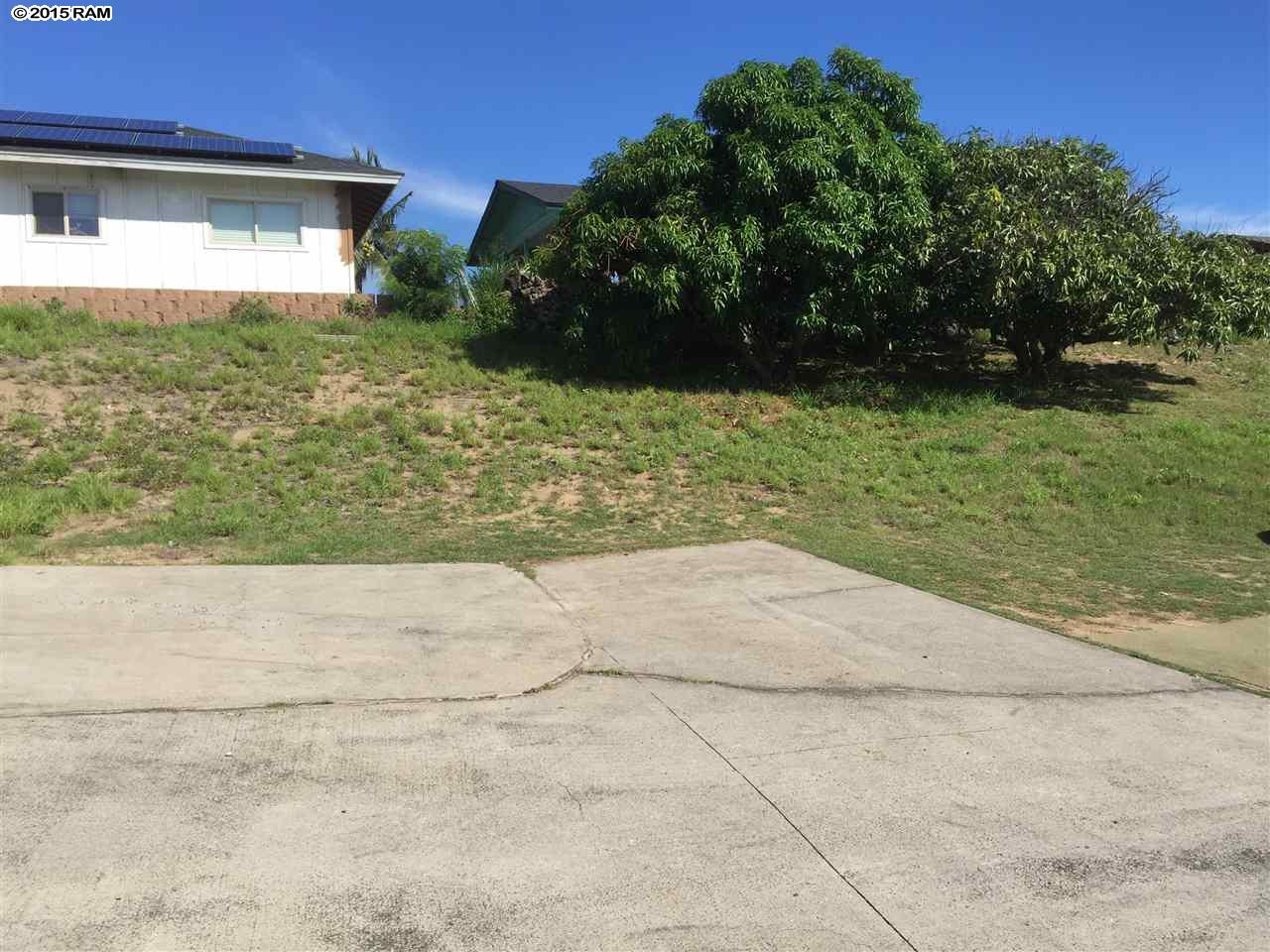74  Kaiemi St Kahului, Kahului home - photo 17 of 18