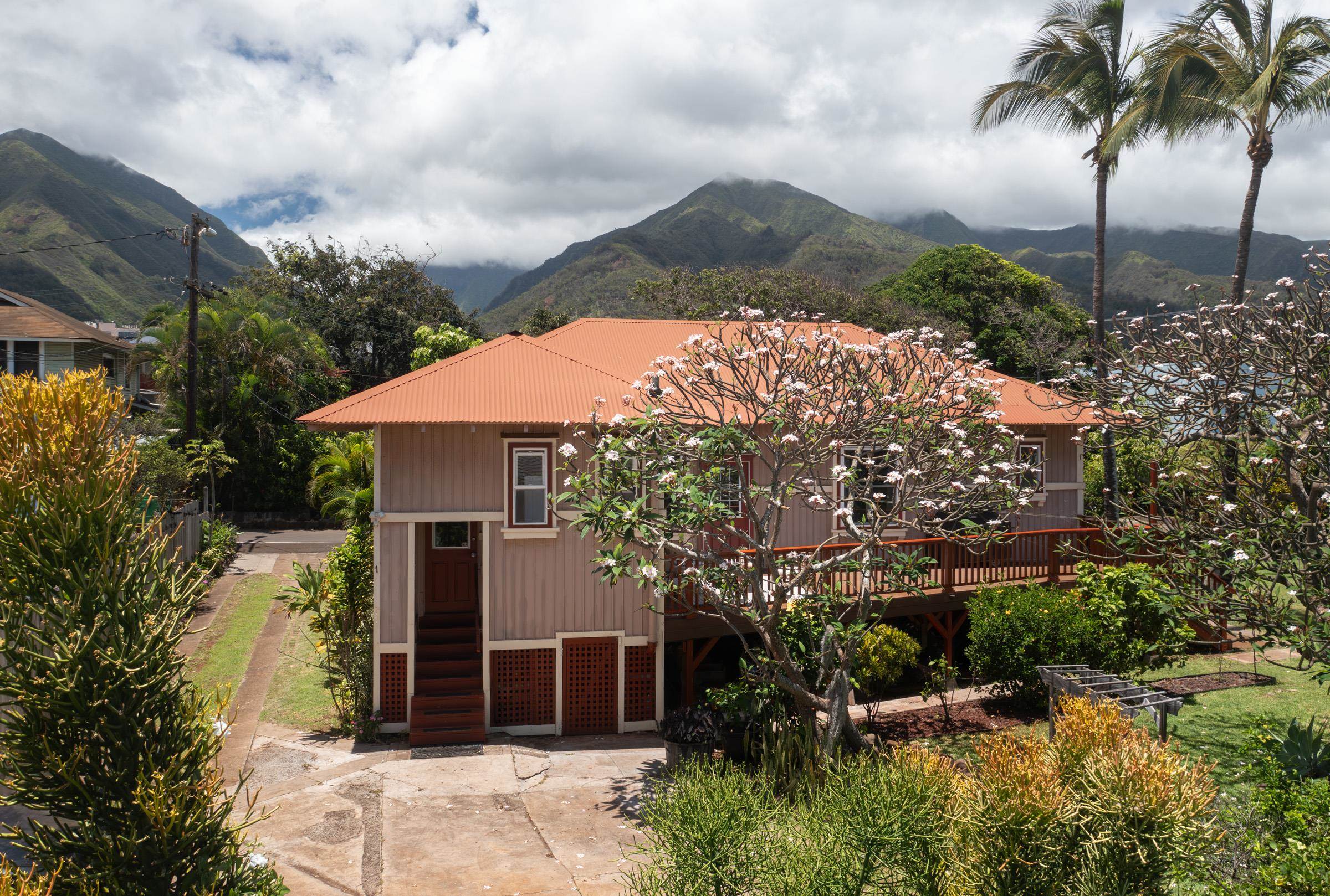 74  Wailani St Wailuku Town, Wailuku home - photo 35 of 38