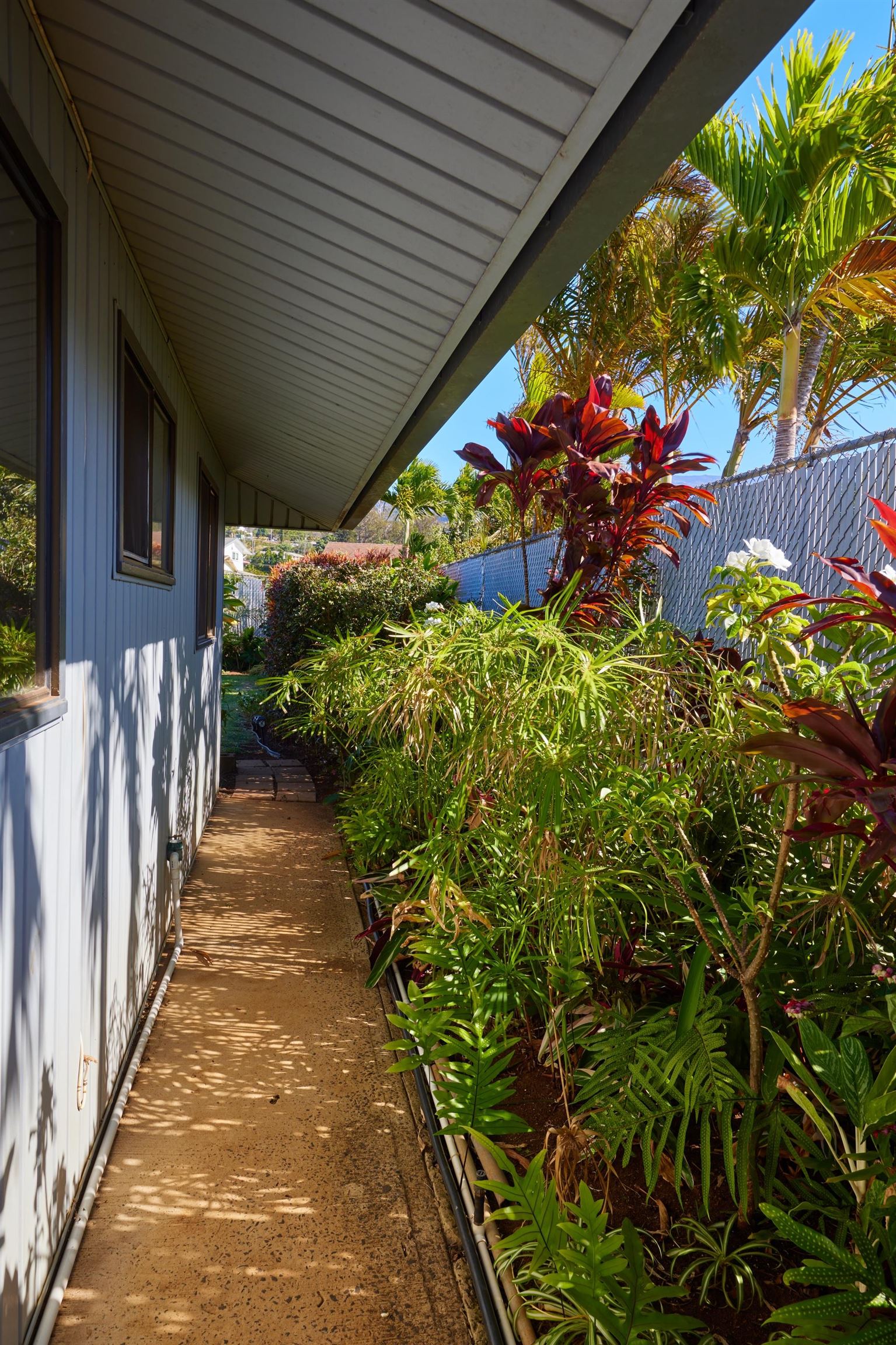 740  Makawao Ave , Makawao/Olinda/Haliimaile home - photo 24 of 39