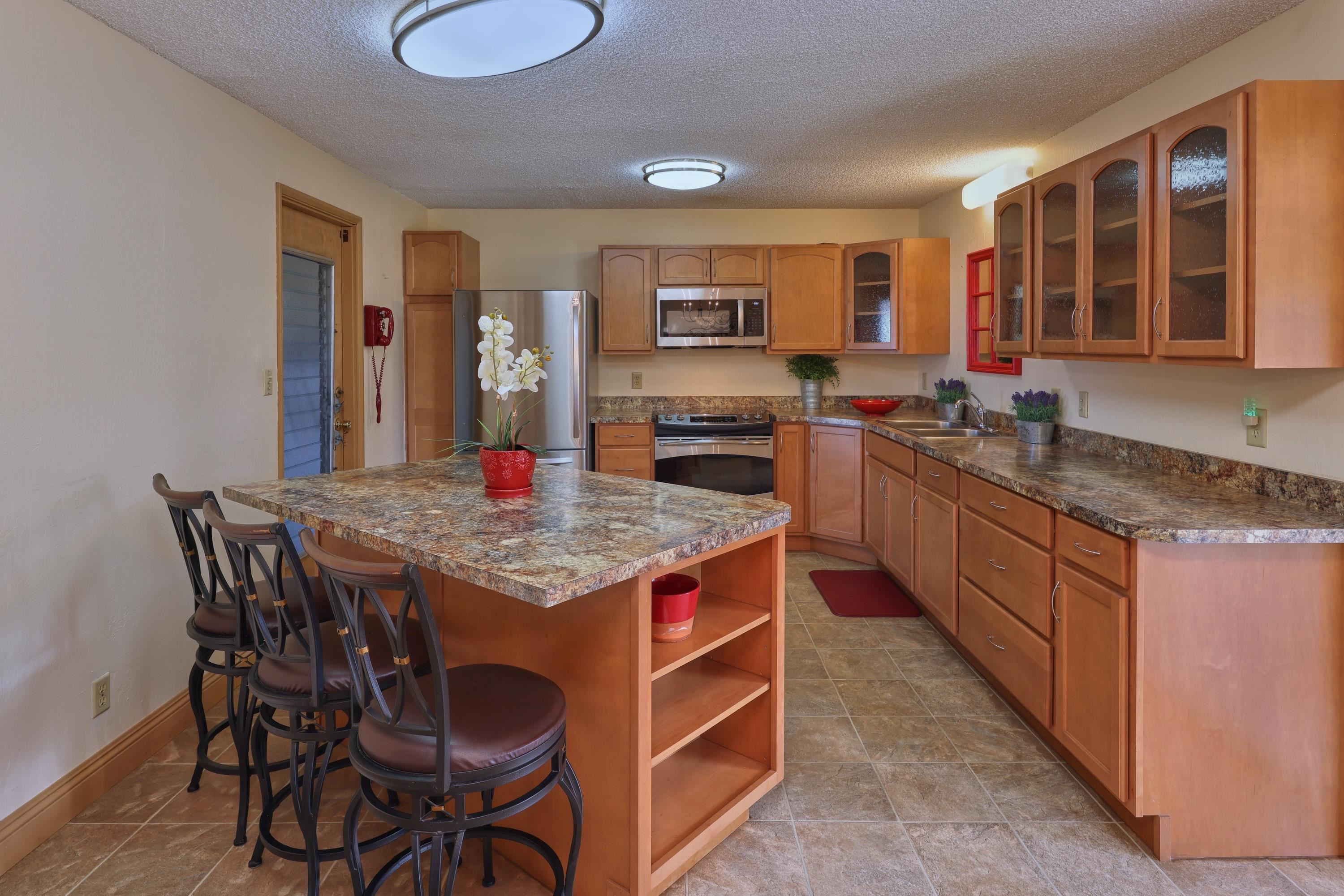 740  Makawao Ave , Makawao/Olinda/Haliimaile home - photo 31 of 39