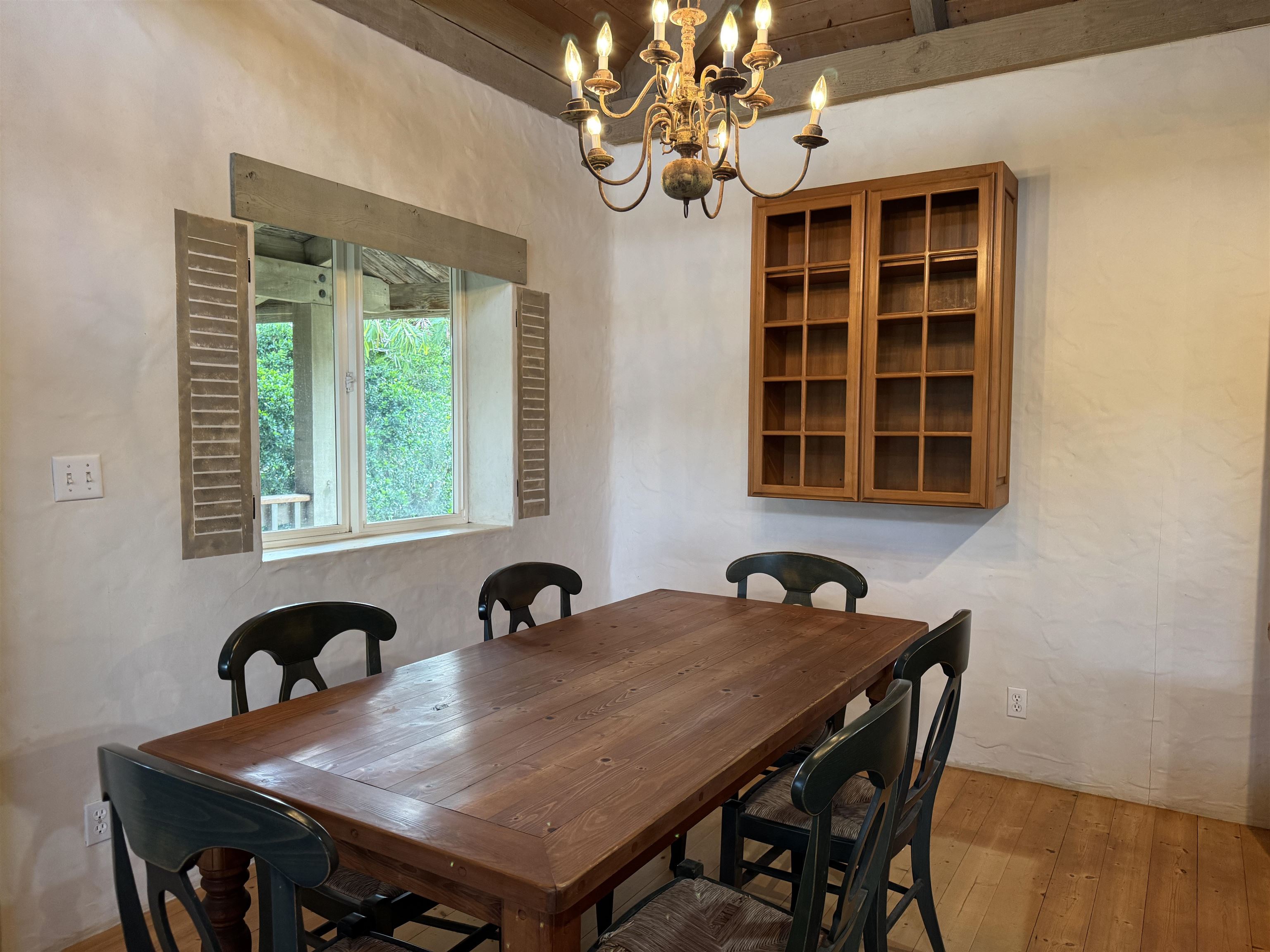 7406  Kamehameha V Hwy Ualapue, Molokai home - photo 12 of 32