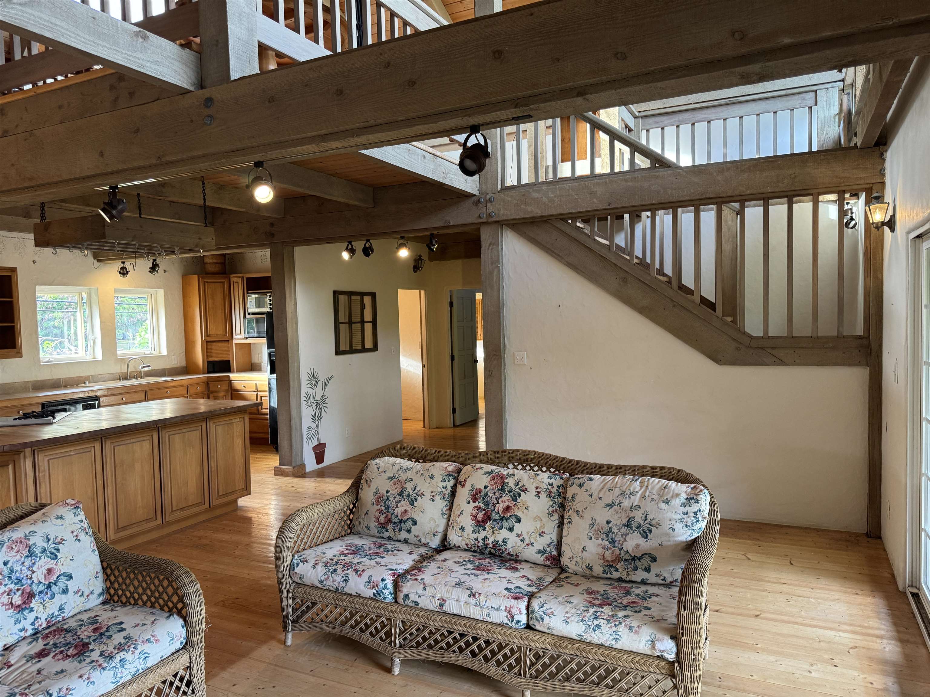 7406  Kamehameha V Hwy Ualapue, Molokai home - photo 5 of 32