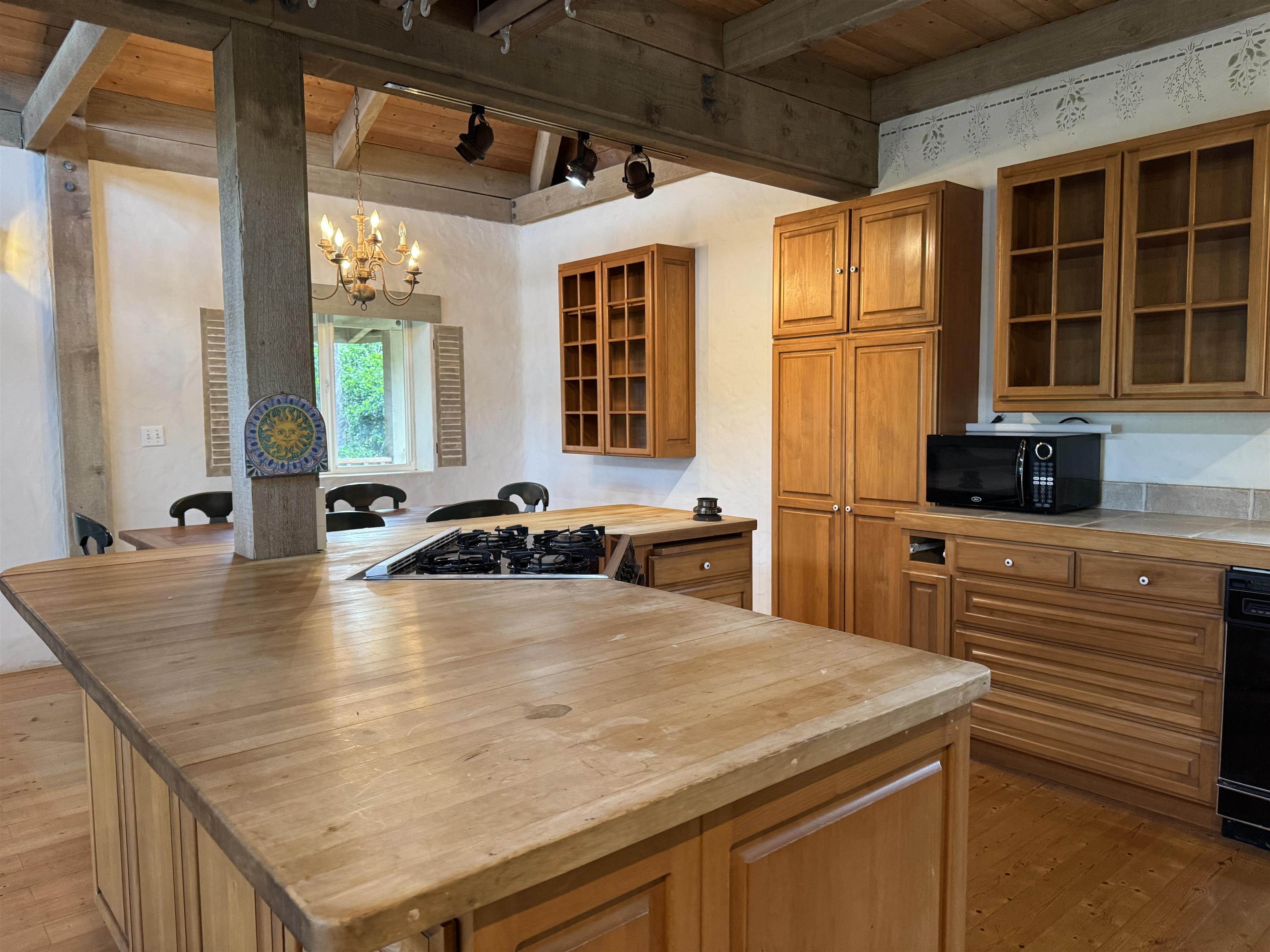 7406  Kamehameha V Hwy Ualapue, Molokai home - photo 10 of 32