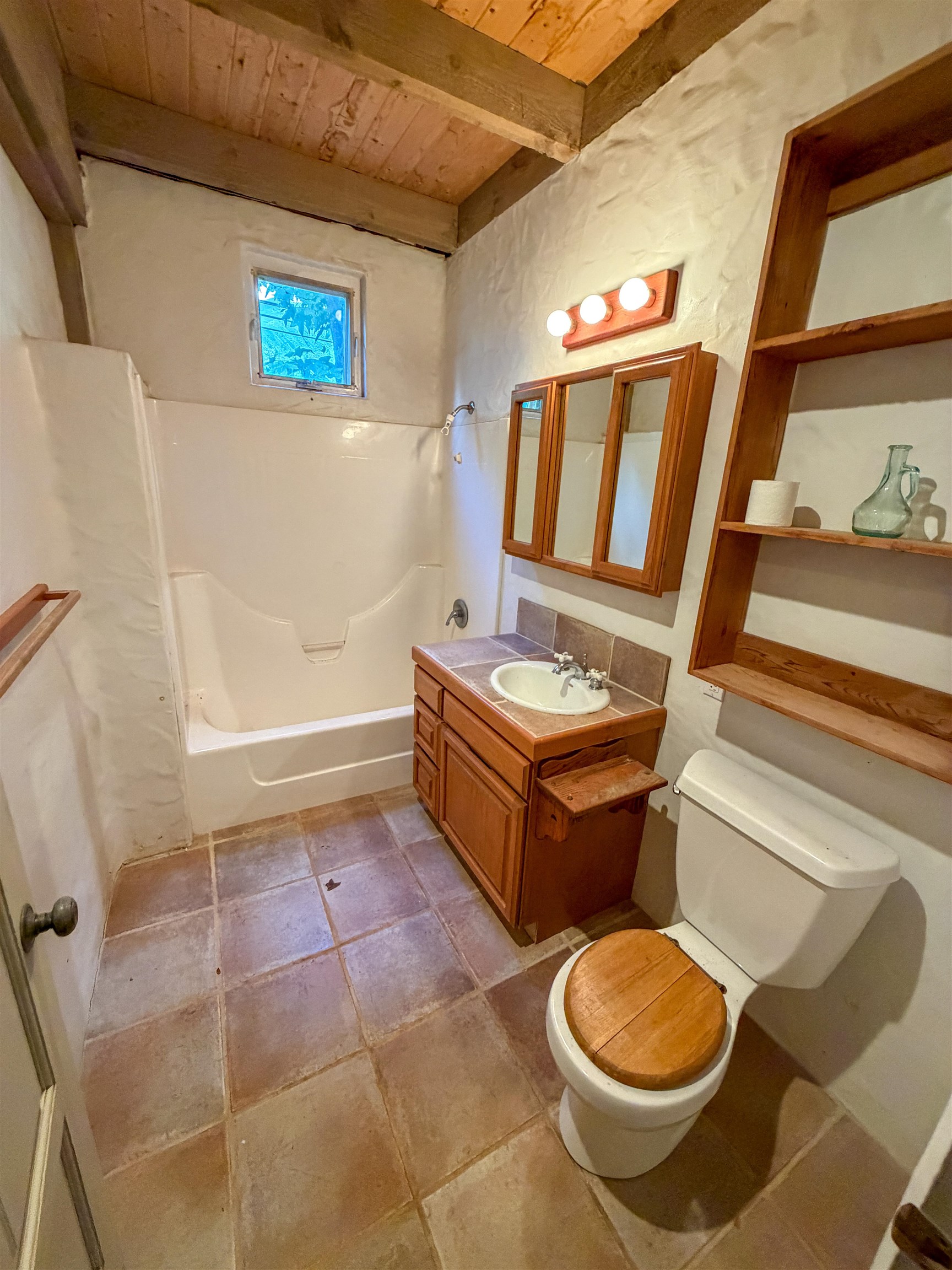 7406  Kamehameha V Hwy , Molokai home - photo 22 of 26