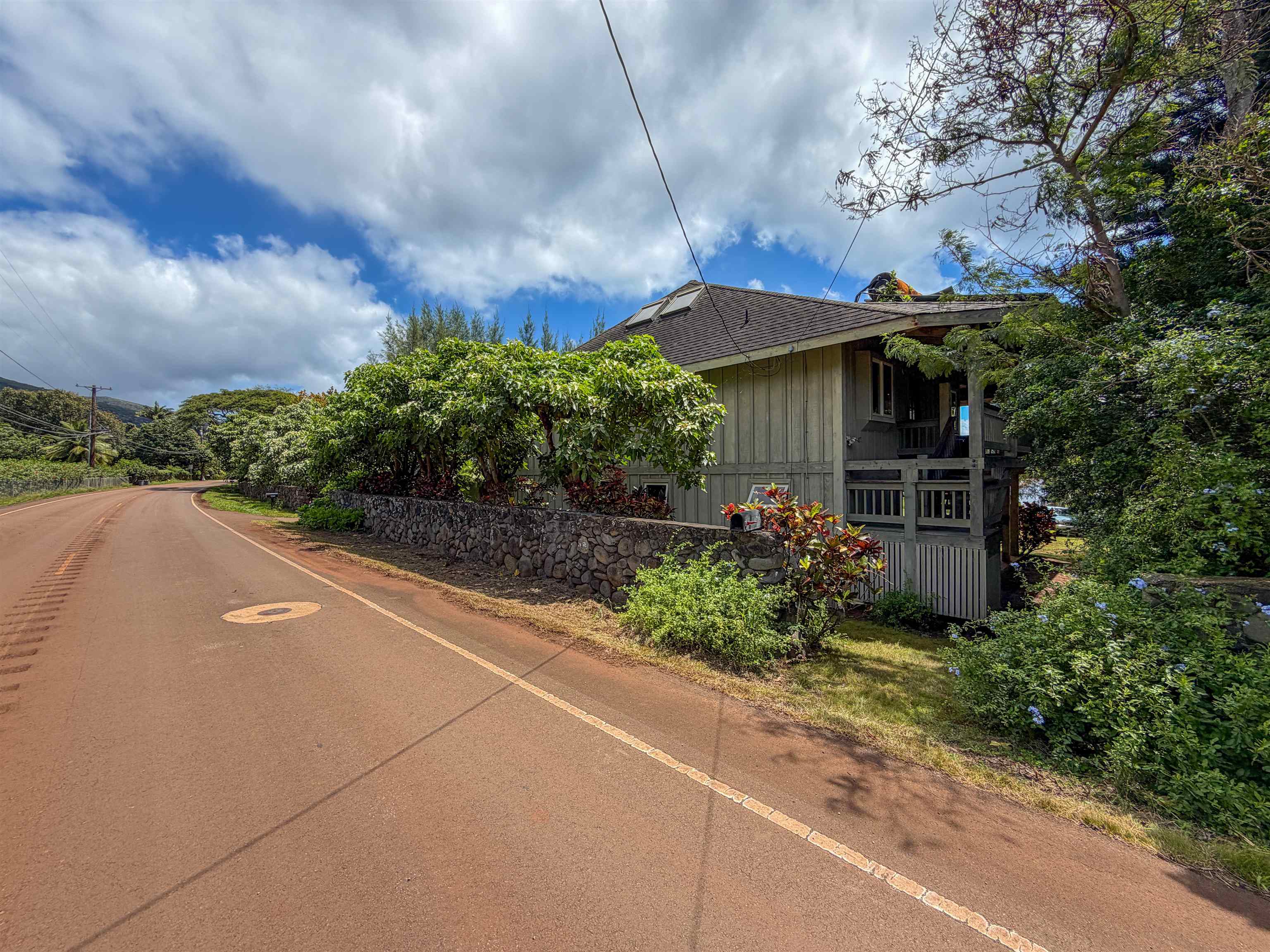 7406  Kamehameha V Hwy , Molokai home - photo 4 of 26