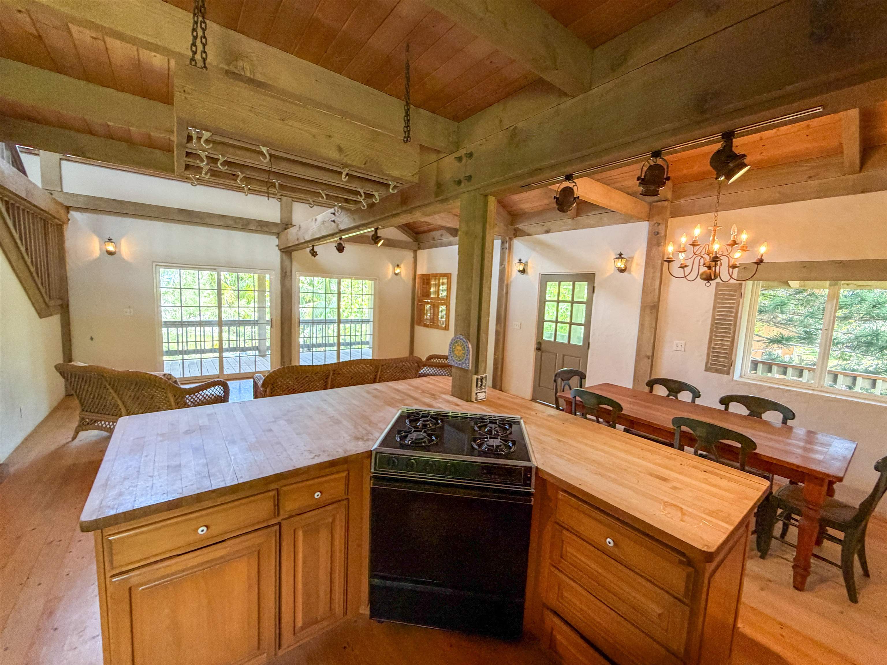 7406  Kamehameha V Hwy , Molokai home - photo 5 of 26