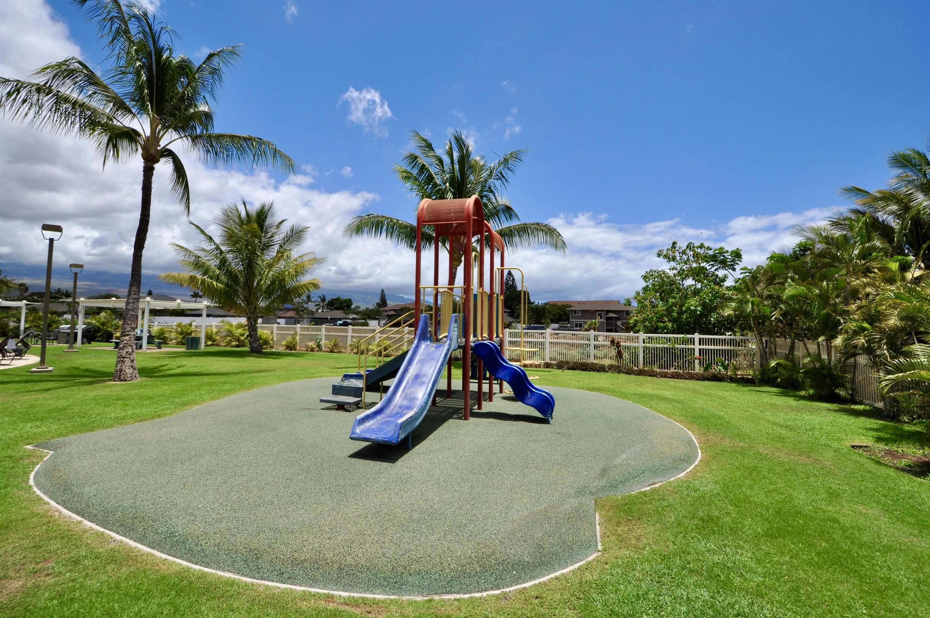 Villas at Kenolio I condo # 9E, Kihei, Hawaii - photo 36 of 39