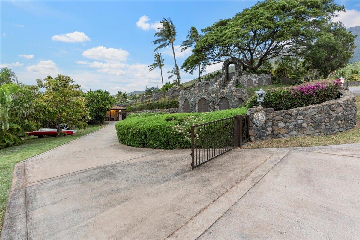 75  Huapala Pl Launiupoko, Lahaina home - photo 38 of 50