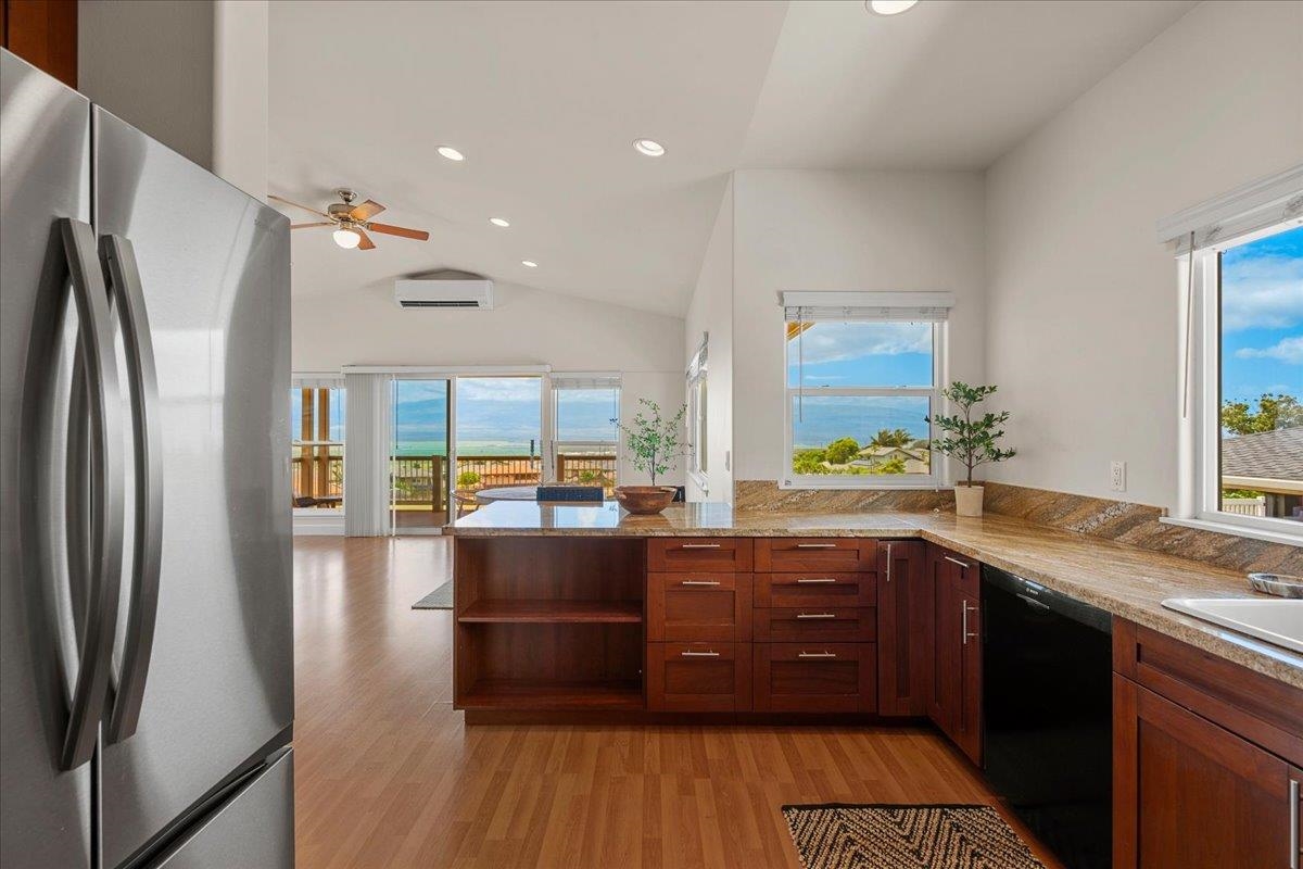 75  Mo'olu Cir , Wailuku home - photo 14 of 36