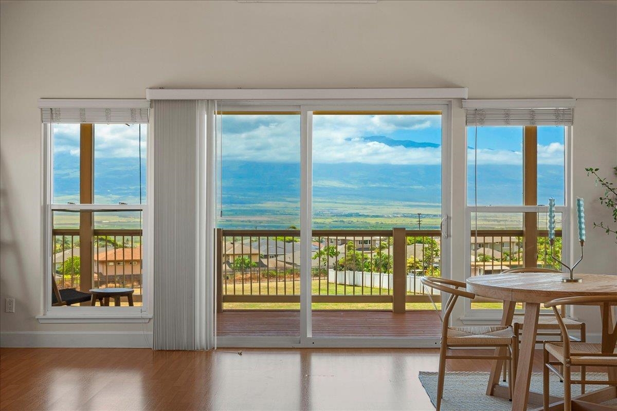 75  Mo'olu Cir , Wailuku home - photo 5 of 36