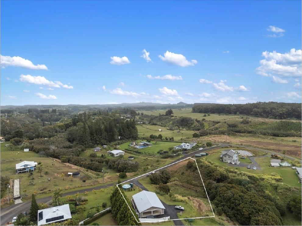 752  Awalau Rd , Haiku home - photo 3 of 41