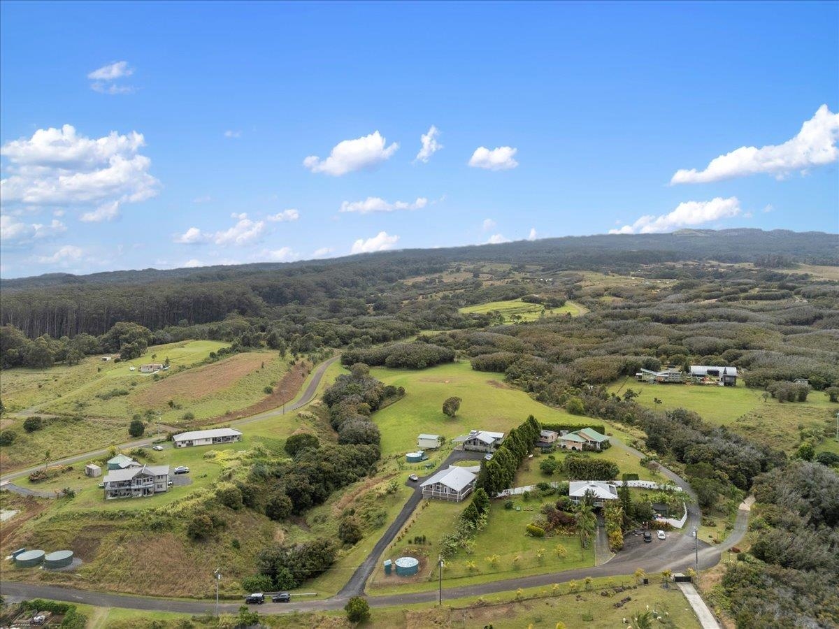 752  Awalau Rd , Haiku home - photo 4 of 41