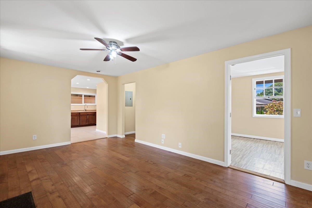 752  Noholani St , Haiku home - photo 2 of 45