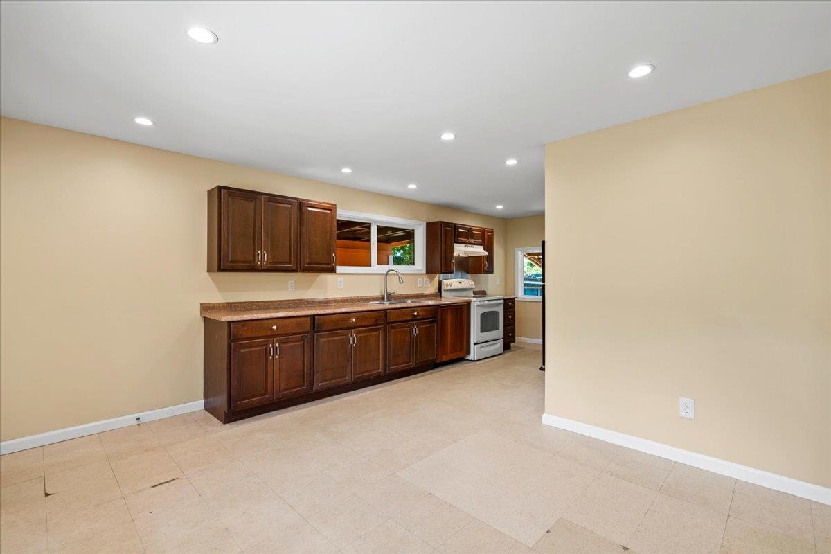 752  Noholani St , Haiku home - photo 7 of 45